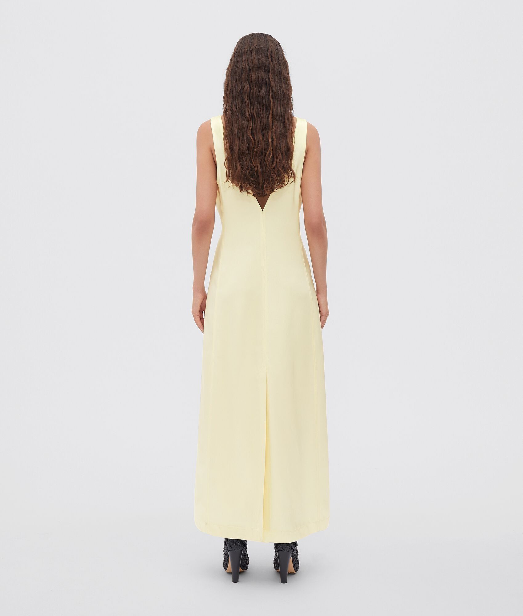 o1n1vont0325 Washed Silk Twill Dress in Chamomile