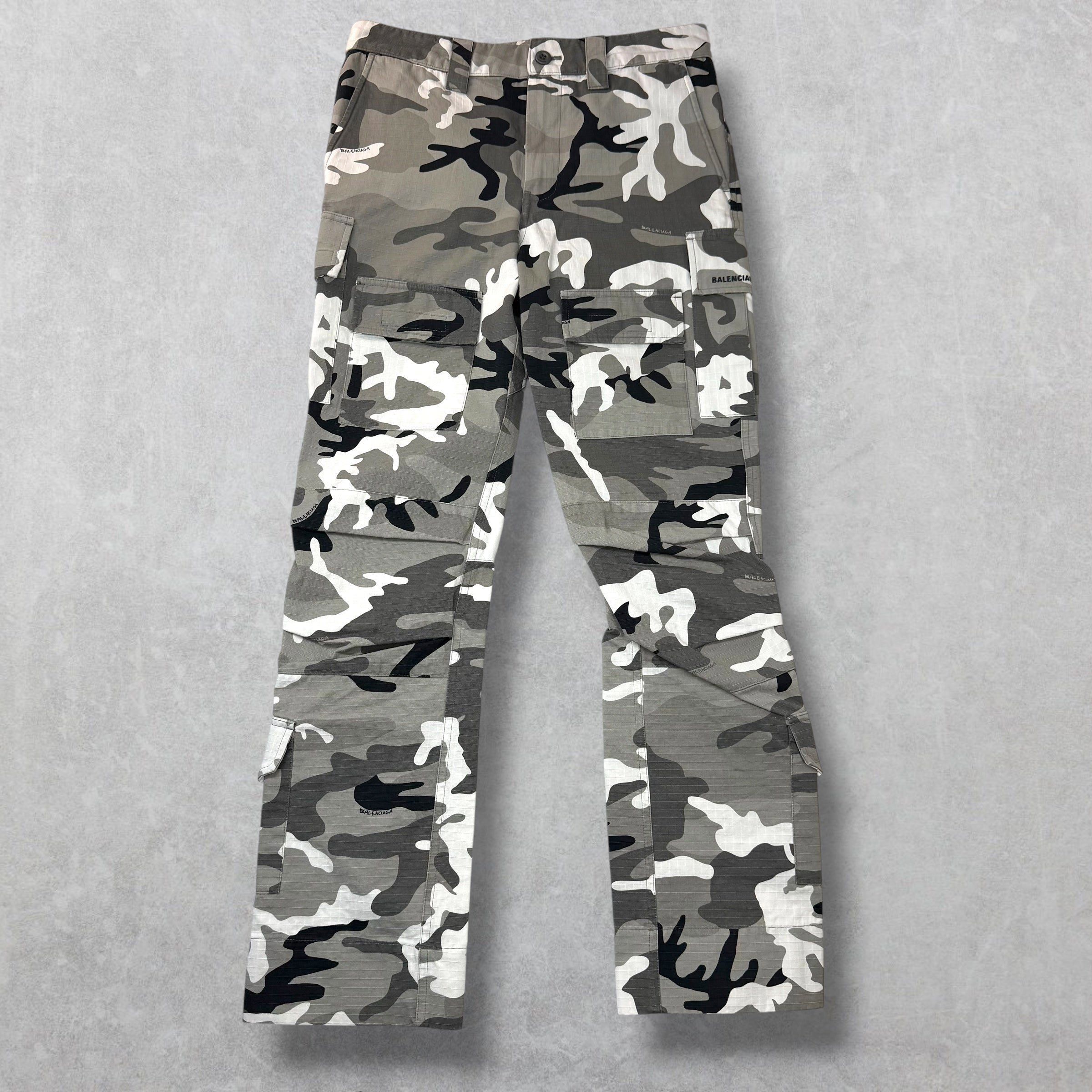 Balenciaga Balenciaga Fitted Camo Cargo Pants 36 (S) Size US 36 / EU 52 - 2 Thumbnail
