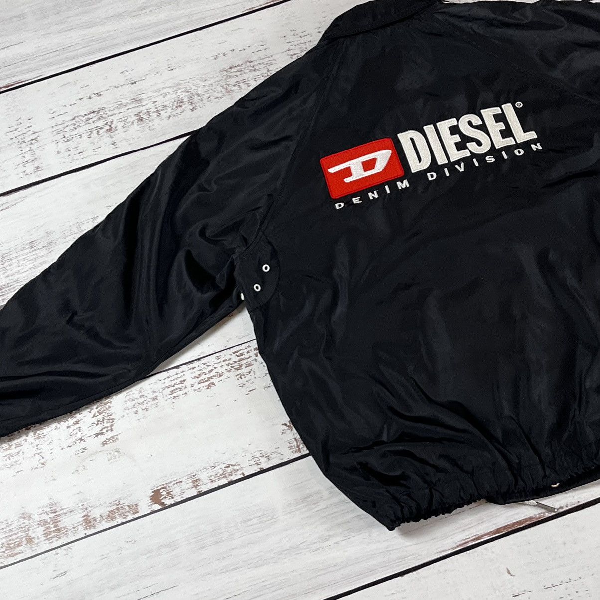 Diesel Windbreaker Diesel J-Akito Relahed Fit Black Zip Jacket Y2K Size US S / EU 44-46 / 1 - 15 Thumbnail