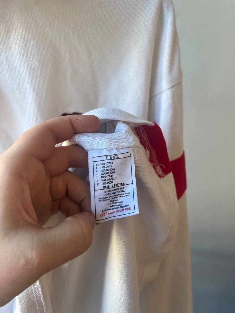 Nike 1997/99 ENGLAND NATIONAL TEAM RUGBY UNION VINTAGE JERSEY XL Size US XL / EU 56 / 4 - 12 Thumbnail