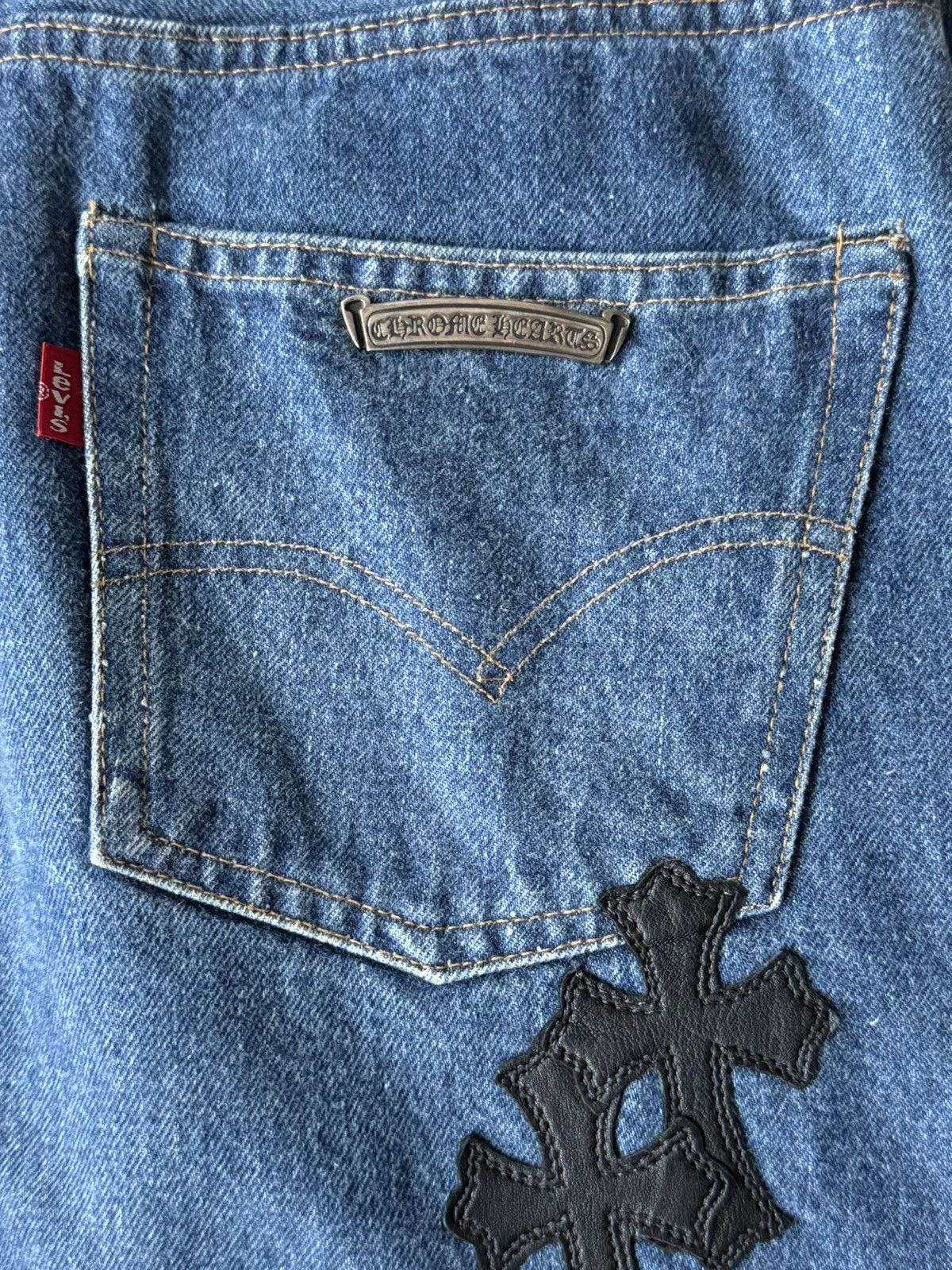 Chrome Hearts × Levi's Chrome Hearts Levi’s Cross Patch Denim Pants Size US 29 - 15 Thumbnail