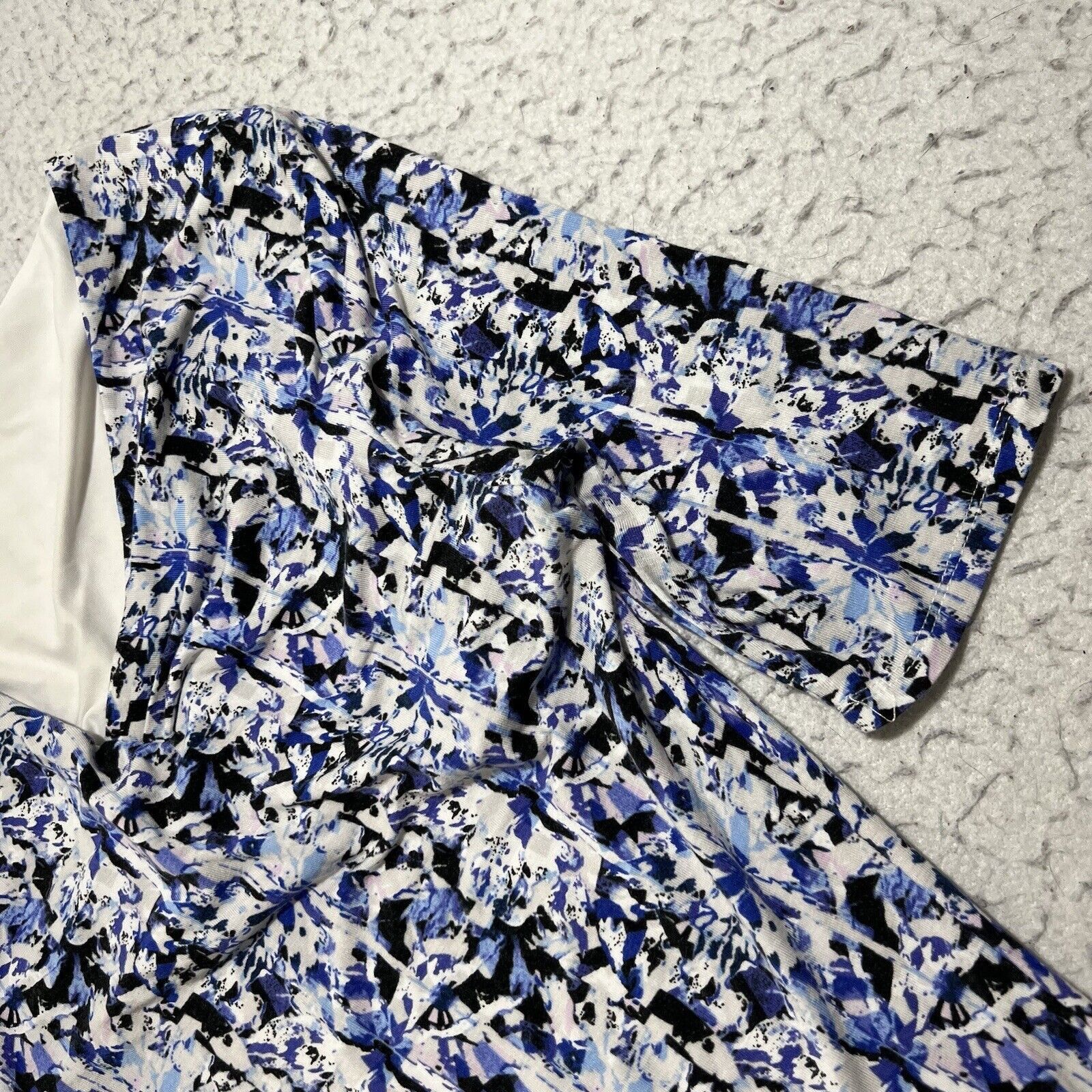 Other Lysse Short Sleeve Blue White Floral A-Line Dress Stretch Size S / US 4 / IT 40 - 4 Thumbnail