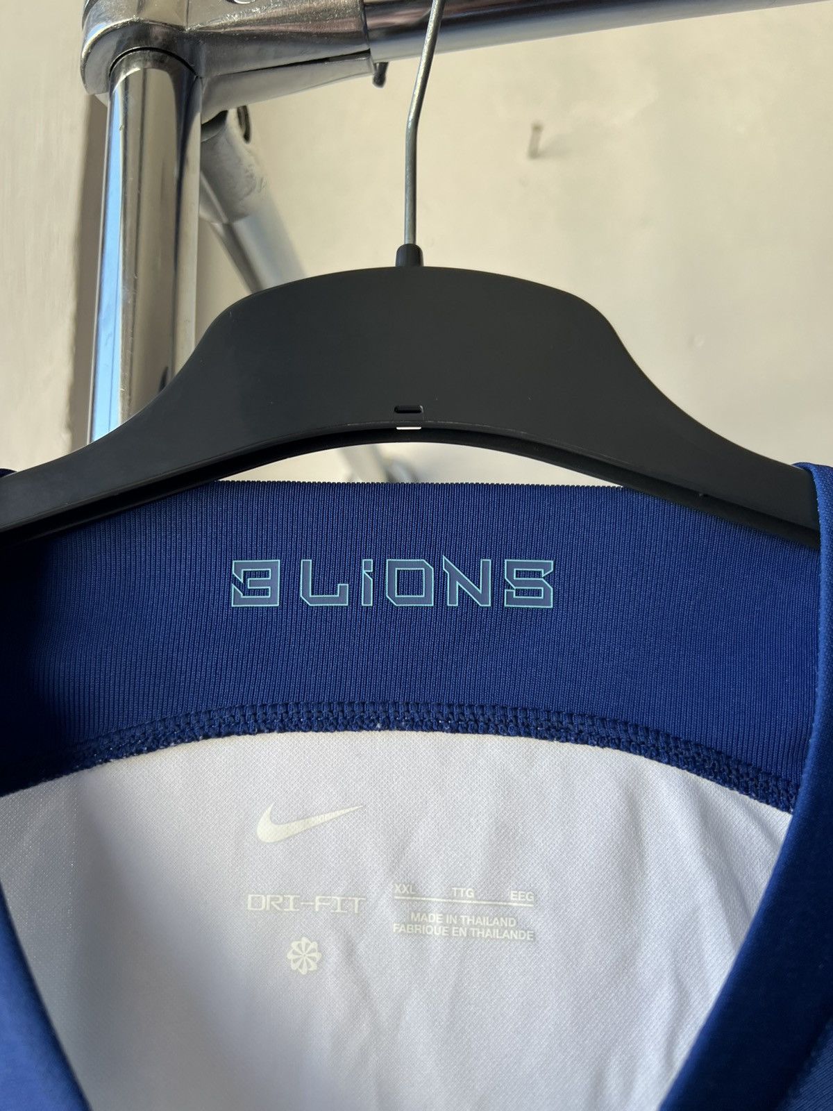 Nike 2022/23 ENGLAND TEAM HOME SOCCER JERSEY FOOTBALL SHIRT 2XL Size US XXL / EU 58 / 5 - 6 Thumbnail