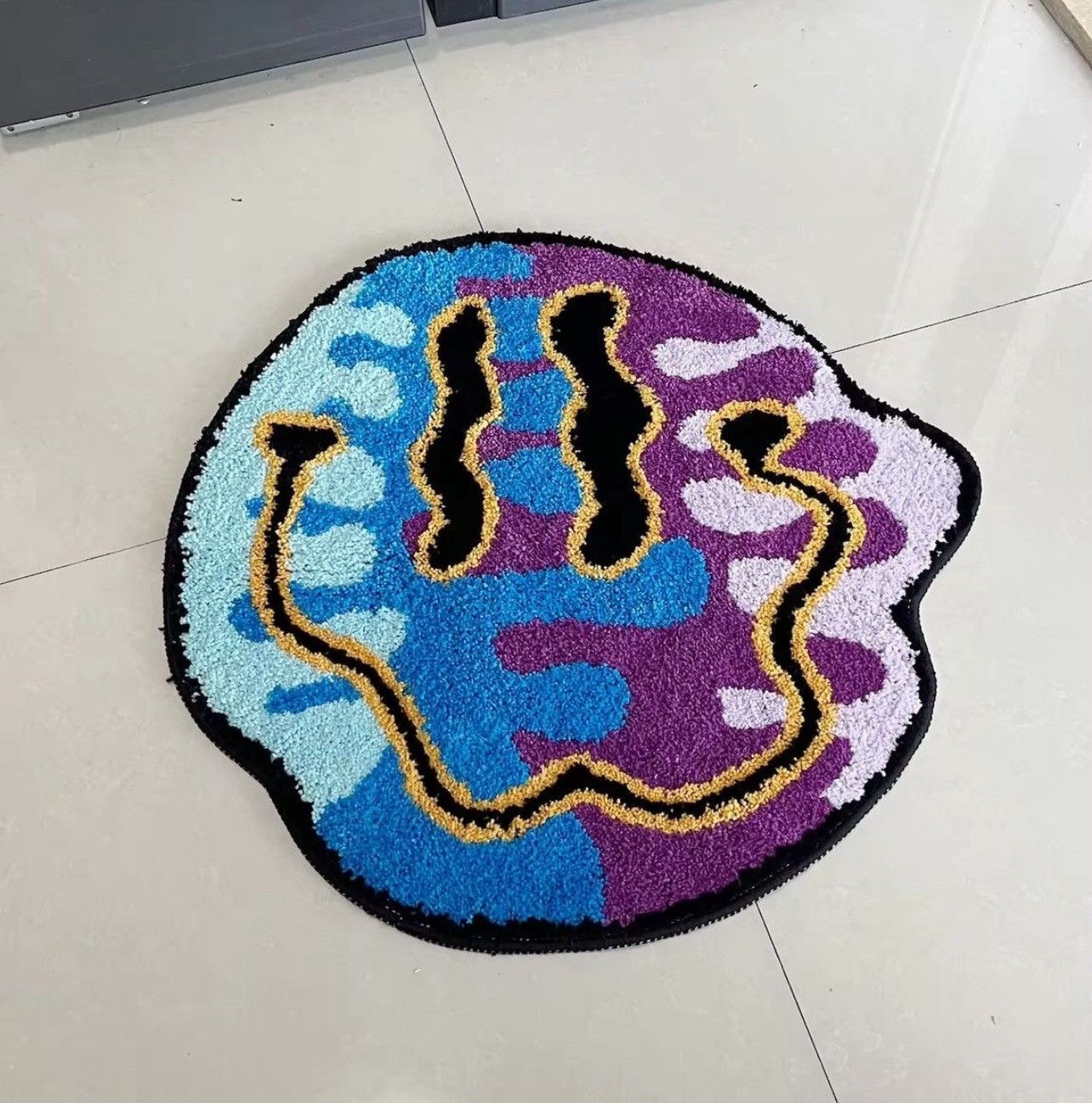 Other 60 X 60 cm Trippy Smiling Tufted Rug Size ONE SIZE - 1 Thumbnail