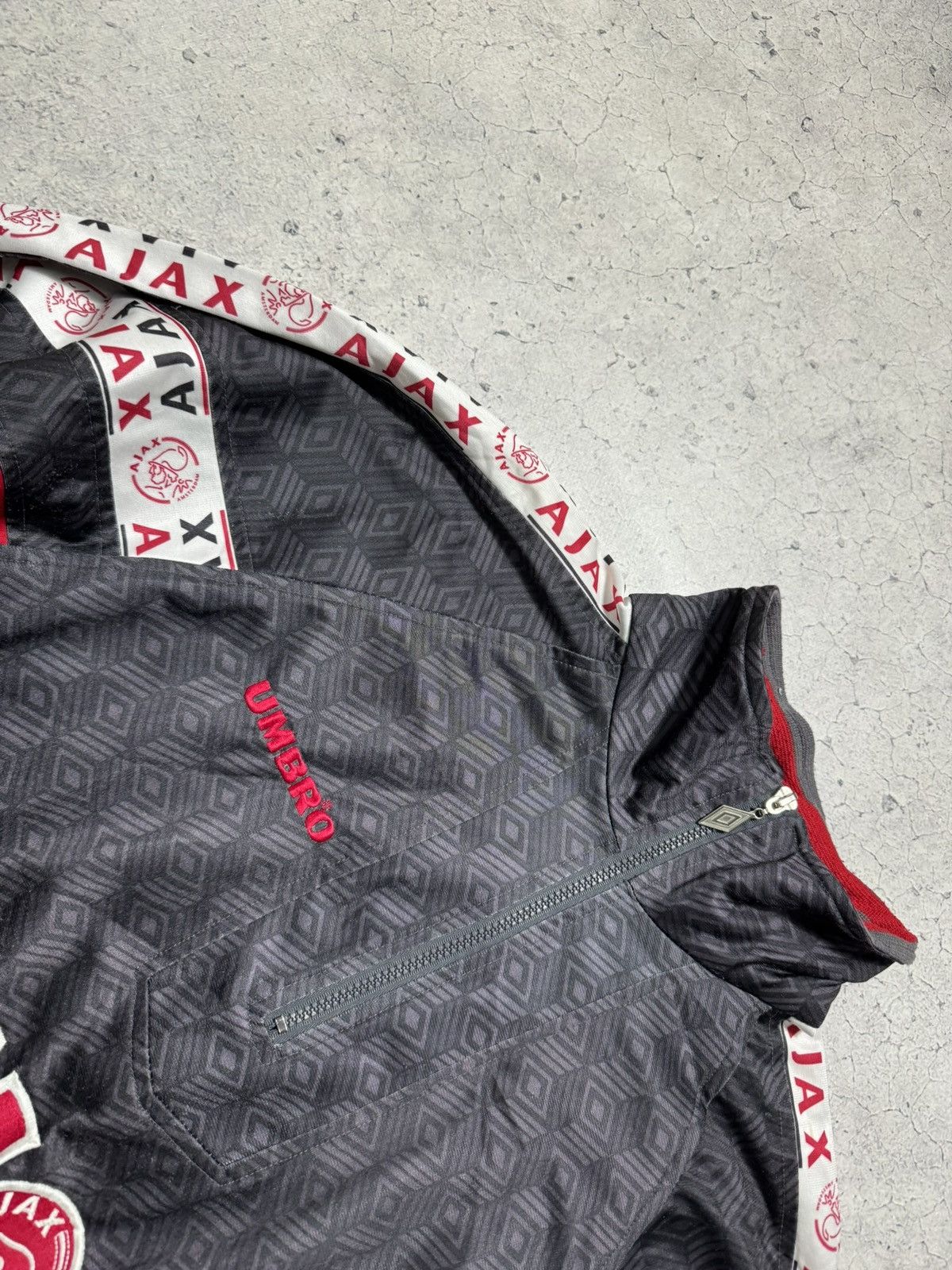 Umbro Umbro FC Ajax Amsterdam 1996/1997 Vintage Track Jacket Size US M / EU 48-50 / 2 - 5 Thumbnail