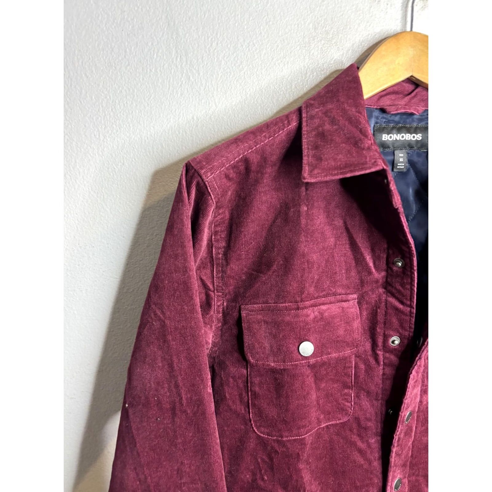 Bonobos Bonobos Mens XS Corduroy Jacket Maroon Quilted Lined Snap Front Shacket Pockets Jacket Mens XS Maroon Quilted Lined Pockets Bonobos Corduroy Jacket Size US XS / EU 42 / 0 - 2 Thumbnail