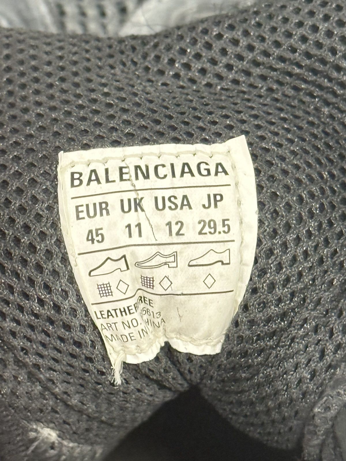 Balenciaga New Balenciaga Defender Bouncer Sneaker Size US 11.5 / EU 44-45 - 6 Thumbnail