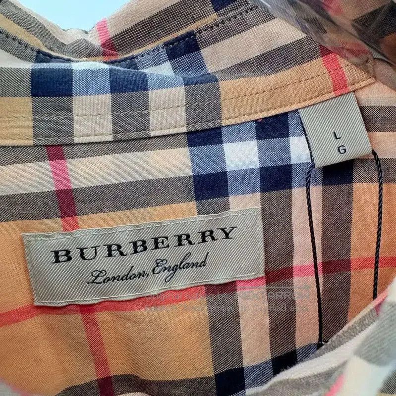 Burberry Burberry Men's Casual Short Sleeve Shirt. Size US L / EU 52-54 / 3 - 3 Thumbnail