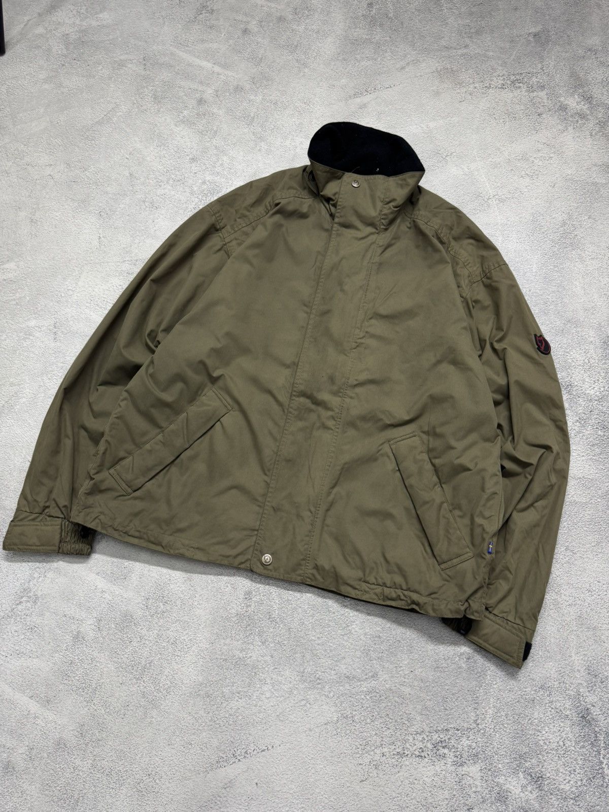 Fjallraven Vintage Y2k Fjallraven jacket 00’s Size US S / EU 44-46 / 1 - 5 Thumbnail