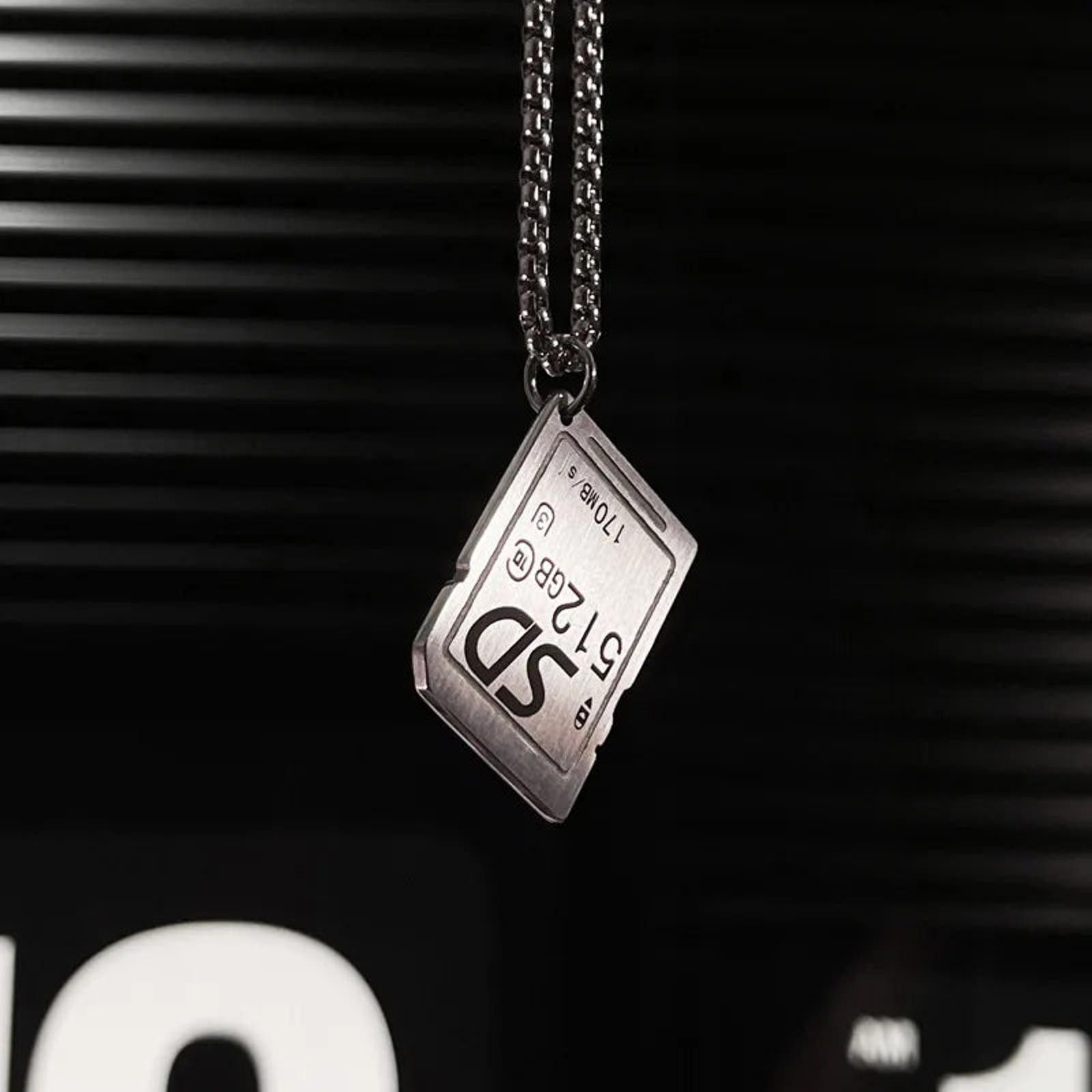 Jewelry SD Card Memory Card Pendant Necklace Size ONE SIZE - 2 Thumbnail