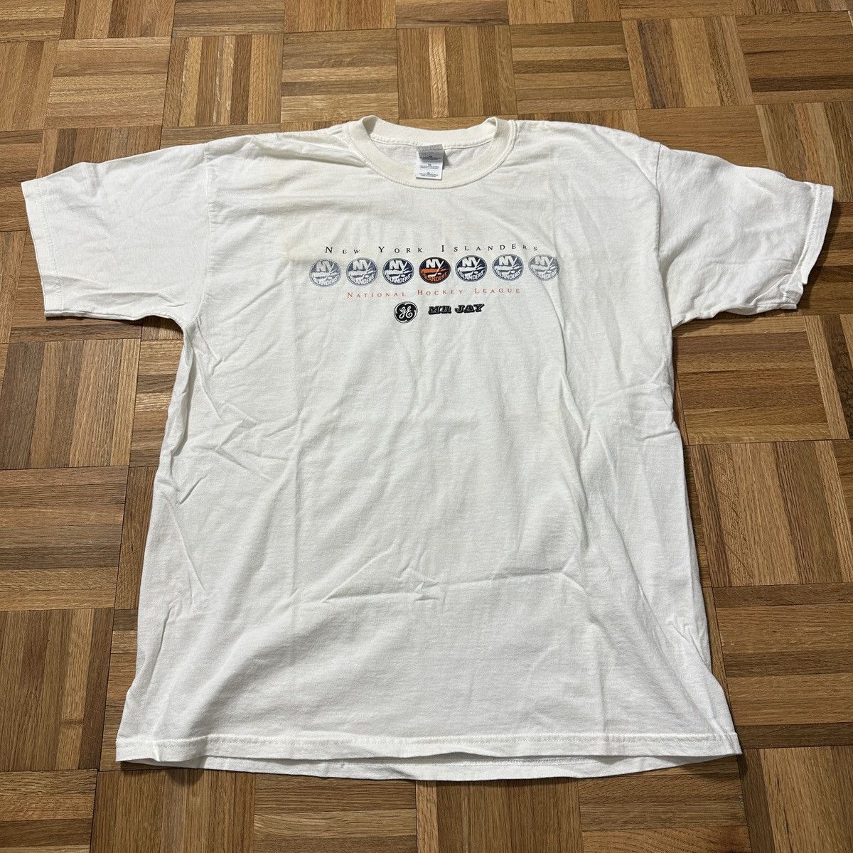 Gildan Vintage New York Islanders tee Size US XL / EU 56 / 4 - 1 Thumbnail