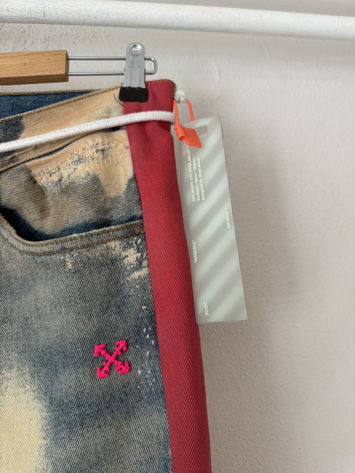 Off-White Bleached Side Stripe Jeans with Rope Belt Size US 31 - 5 Thumbnail