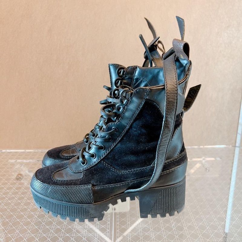 Louis Vuitton Louis Vuitton Black Platform Lace-Up Ankle Boots 0079 Size US 4 / IT 34 - 1 Thumbnail