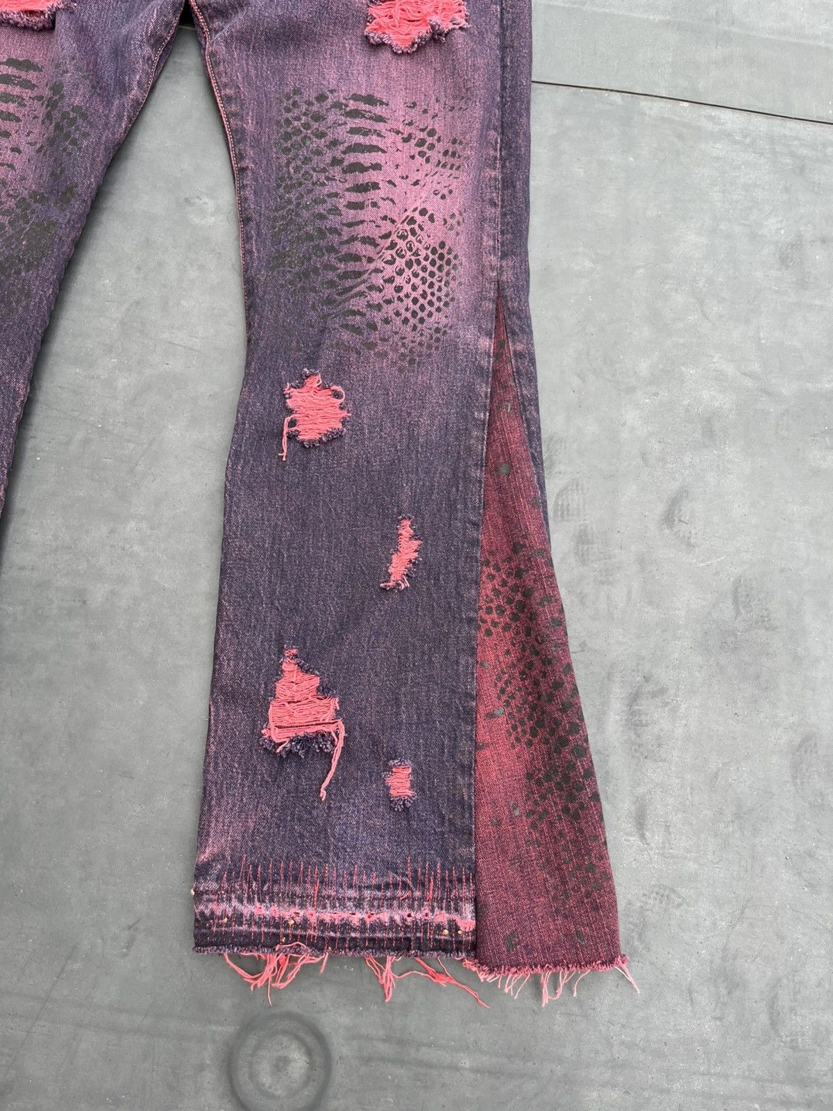 Levi's Red Reptilian denim Size US 34 / EU 50 - 3 Thumbnail