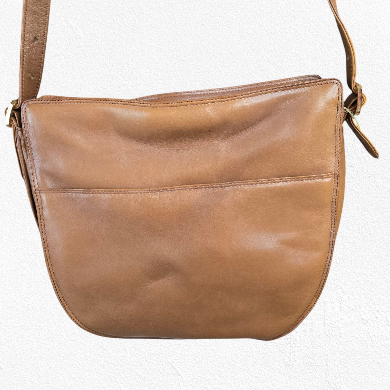 Vintage 1980s Vintage Cognac Brown Leather Hudson's Crossbody Size ONE SIZE - 5 Thumbnail