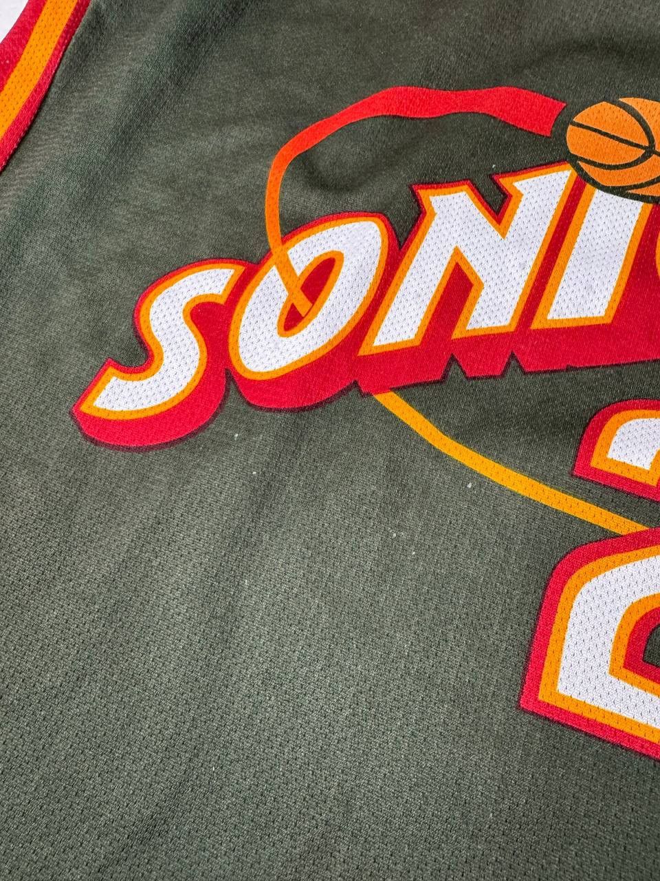 Champion Vintage Champion Seattle Super Sonics Payton #20 NBA Jersey Size US XL / EU 56 / 4 - 11 Thumbnail