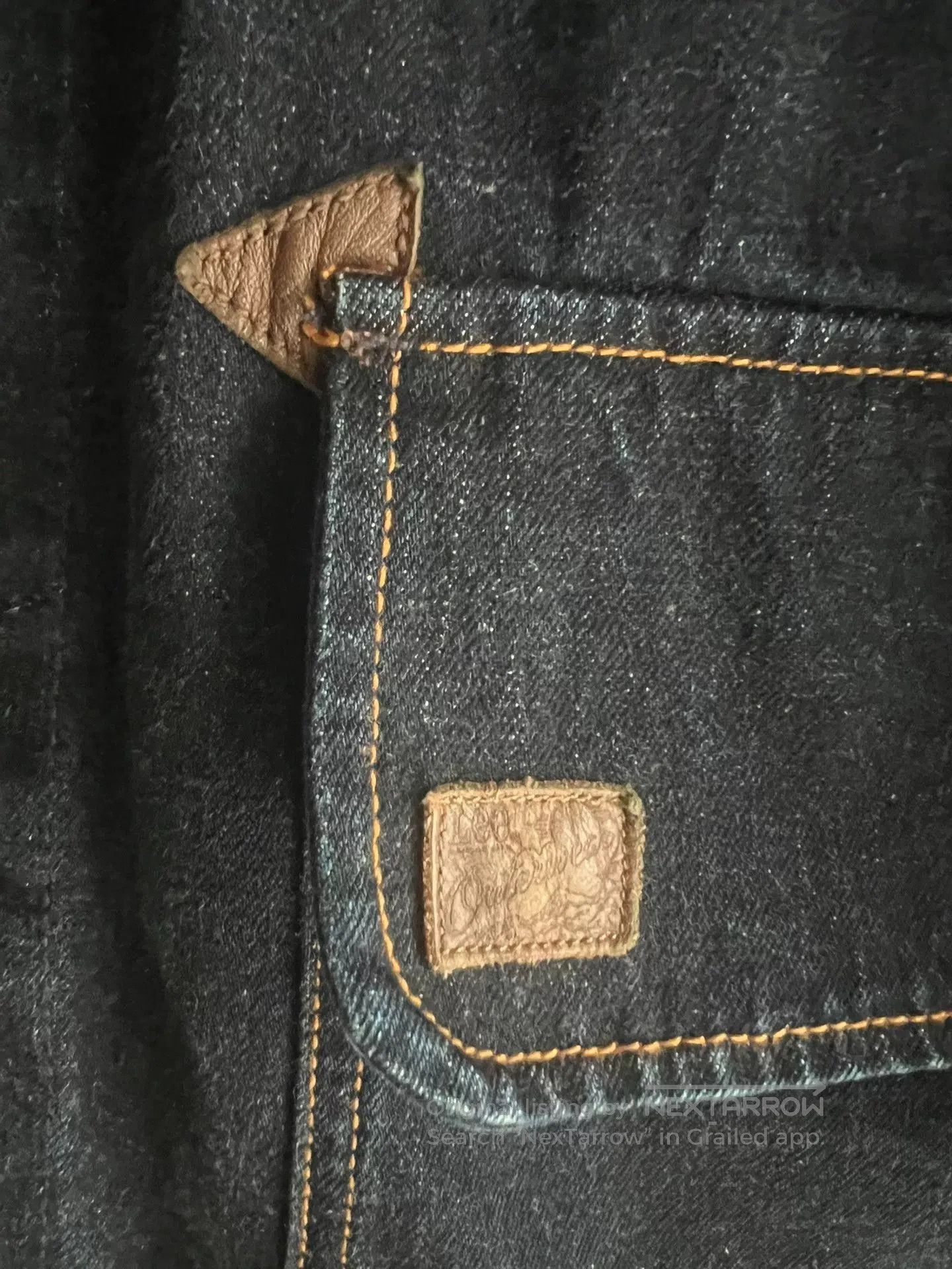 Lee denim hunting jacket with corduroy collar. Size US M / EU 48-50 / 2 - 4 Thumbnail
