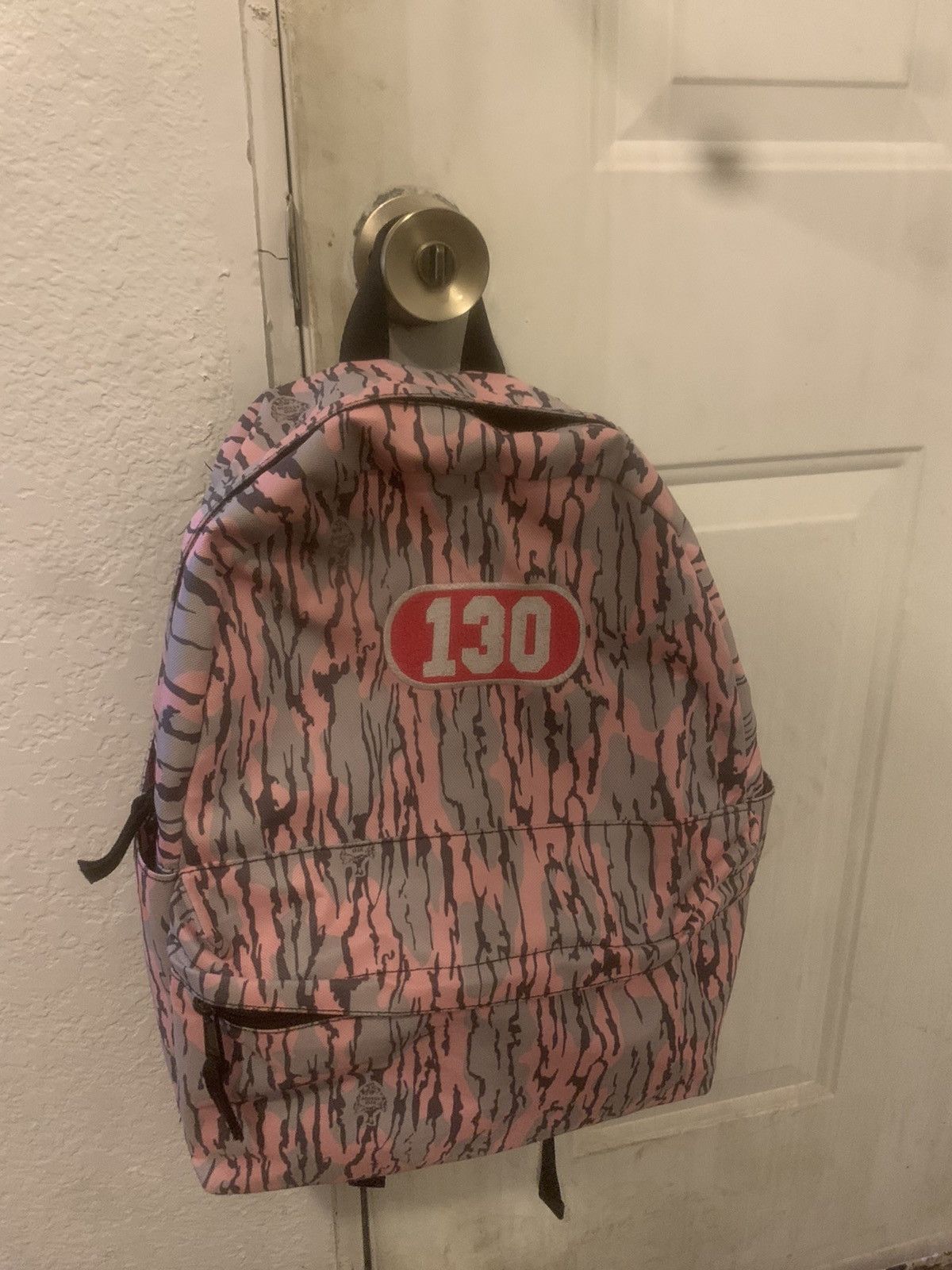 image of Mossy Oaks 130 Backpack in Pink/Gray, Men's