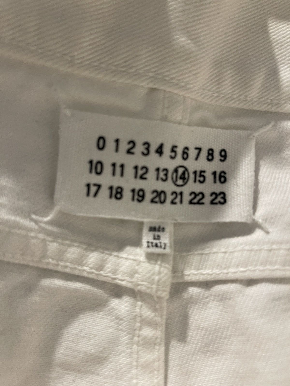 Maison Margiela Maison Margiela White jeans Size US 33 - 12 Thumbnail