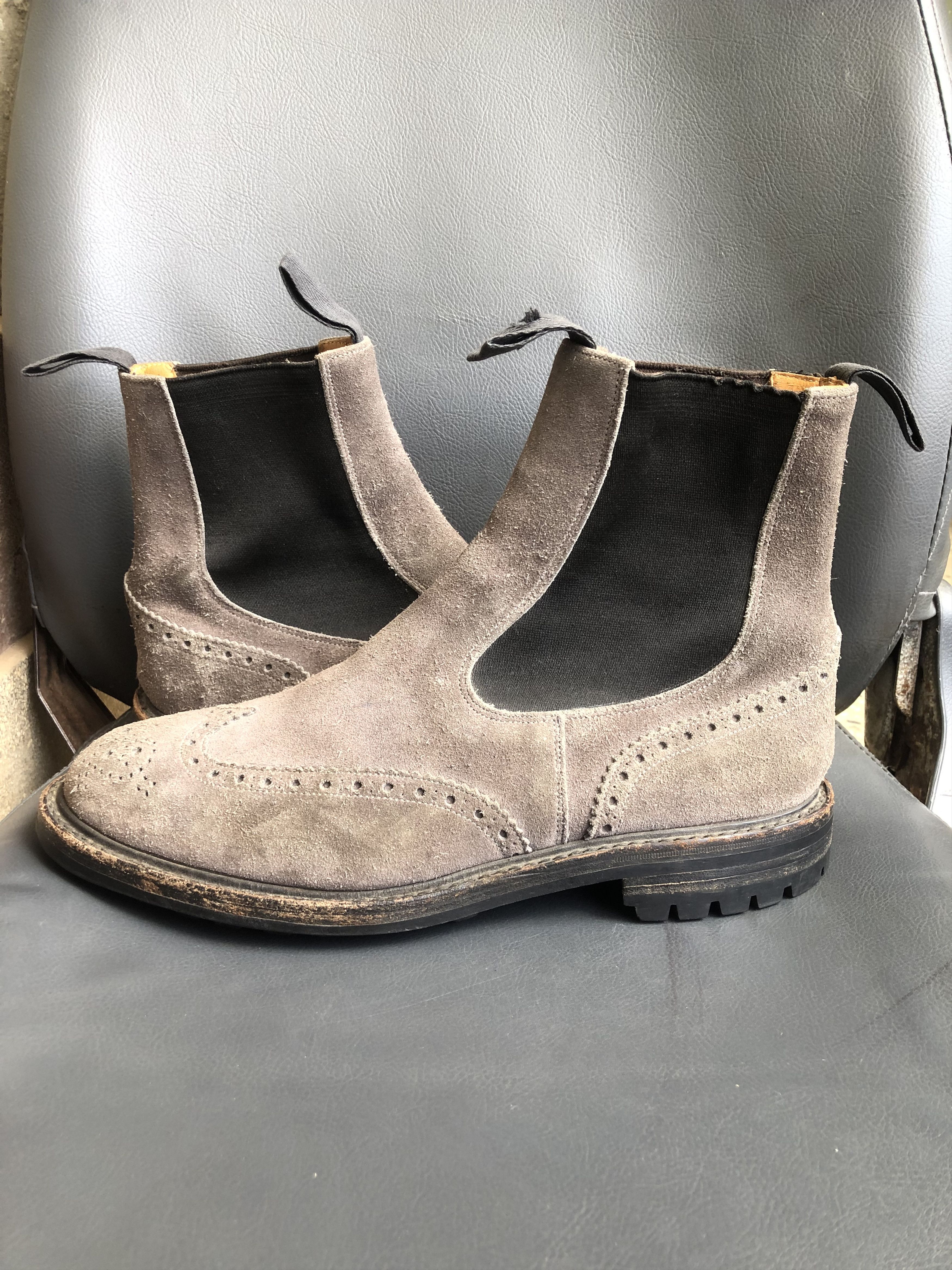 Tricker's Tricker’s Henry Grey Suede Men’s Chelsea Boot Size 9.5 Size US 10.5 / EU 43-44 - 1 Thumbnail
