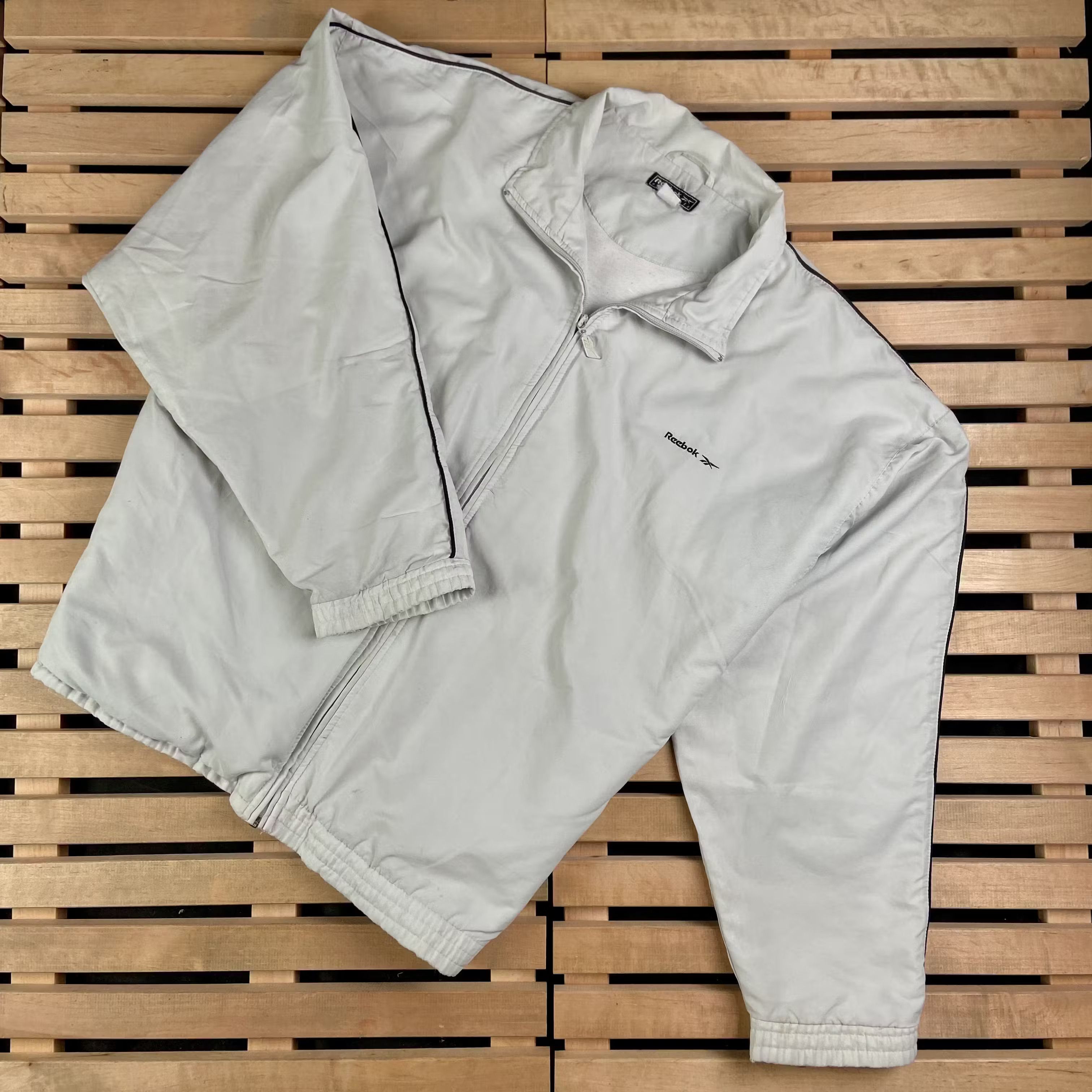 Reebok × Vintage Mens Bomber Jacket Reebok Vintage Size L Size US L / EU 52-54 / 3 - 1 Thumbnail