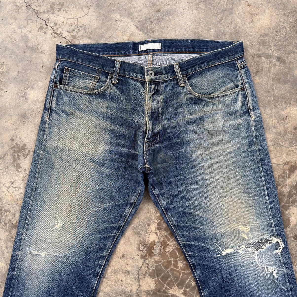 Japanese Brand VINTAGE JAPANESE FADED RIPPEP JEAN DENIM PANTS Size US 40 / EU 56 - 2 Thumbnail