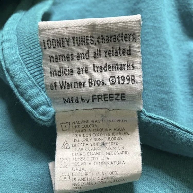 Vintage × Warner Bros Vintage Looney Tunes Twwety Bird Embroidered V Neck T Shirt Size XL / US 12-14 / IT 48-50 - 4 Thumbnail