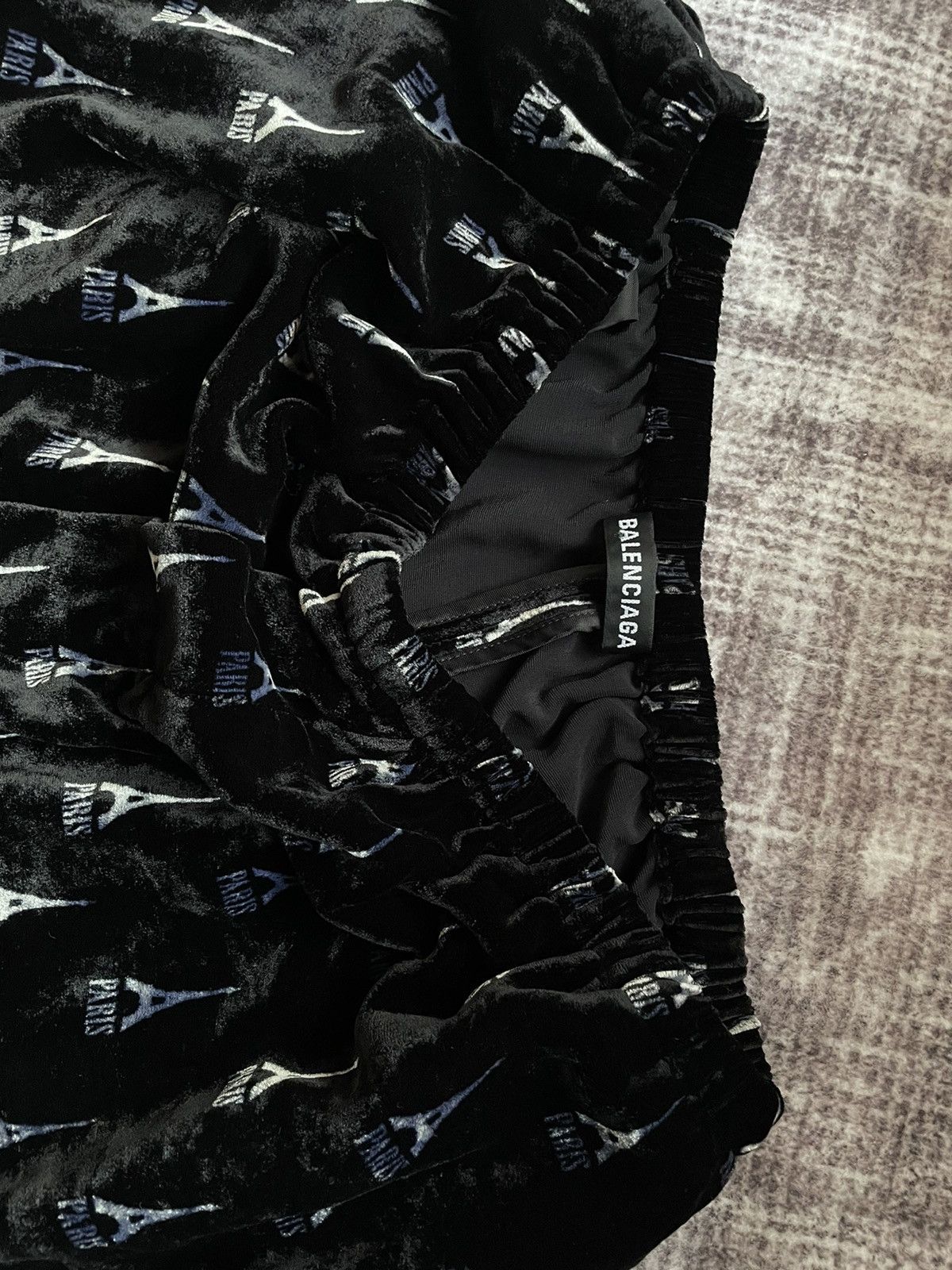 Balenciaga Balenciaga FW19 Eiffel Tower Silk Pajama Pants Size US 32 / EU 48 - 4 Thumbnail