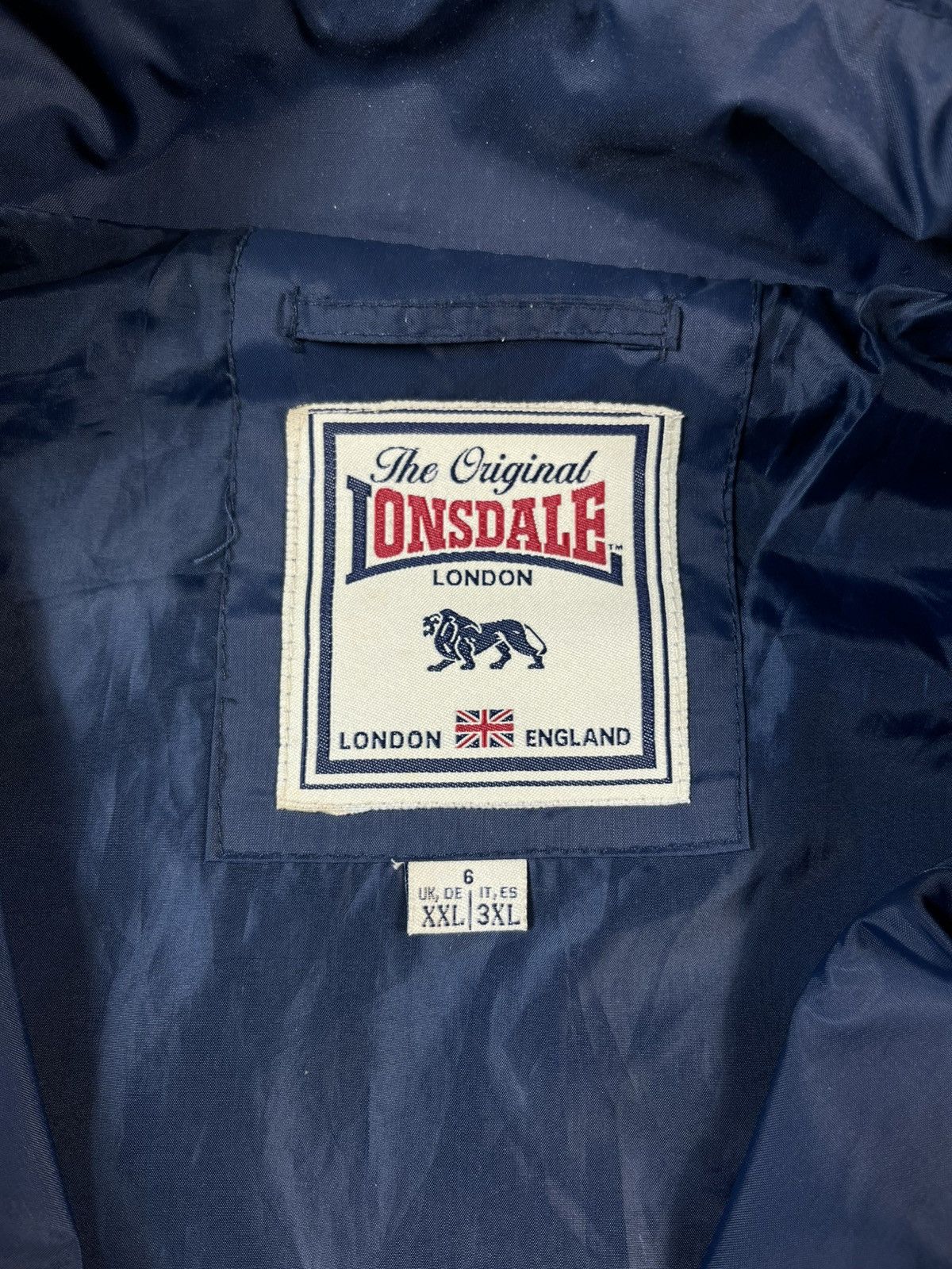 Lonsdale Vintage Lonsdale Nylon Track Jacket XXL Size US XXL / EU 58 / 5 - 8 Thumbnail