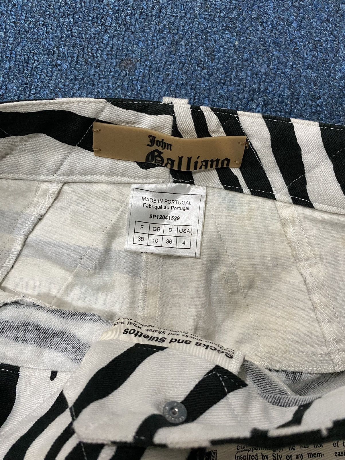 John Galliano John Galliano (Archive) News Paper Pants Size 27" / US 4 / IT 40 - 9 Thumbnail
