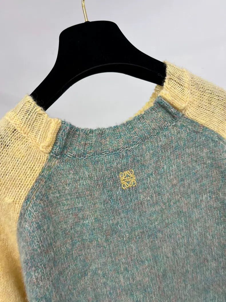Loewe Loewe Two-tone knitted sweater Size M / US 6-8 / IT 42-44 - 3 Thumbnail