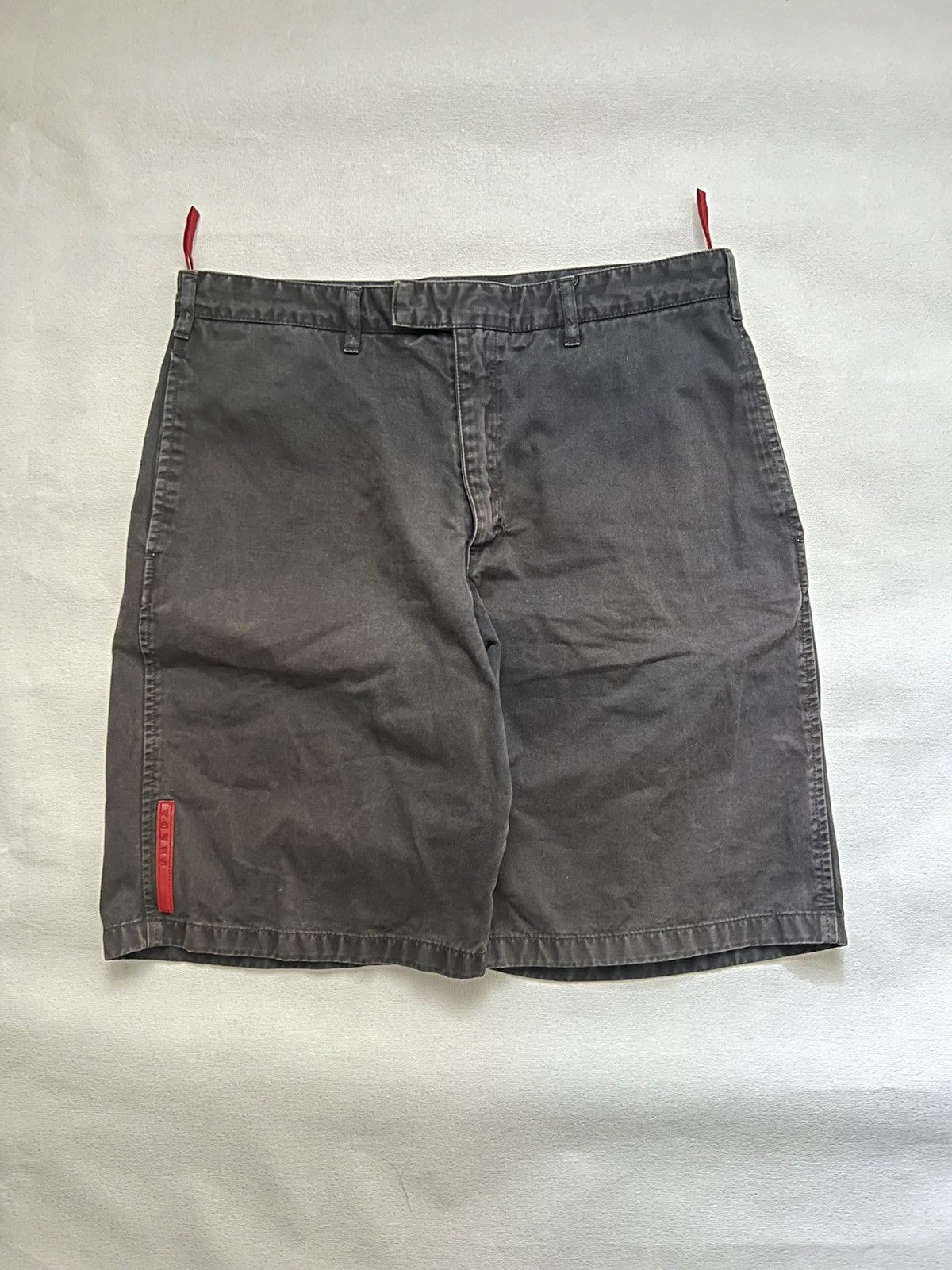 Prada Vintage Prada Shorts Luxury Brand Size US 32 / EU 48 - 1 Thumbnail