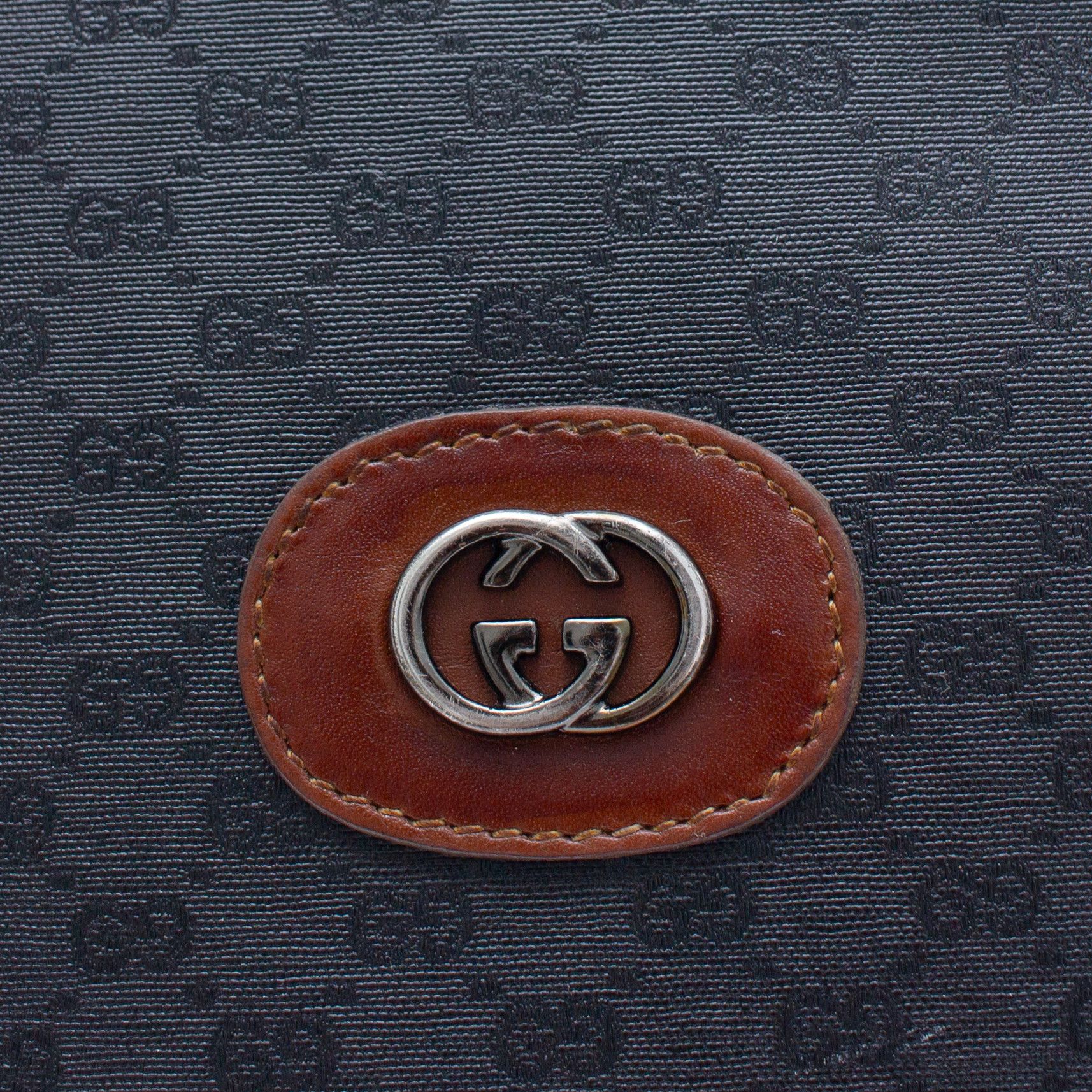 Gucci × Vintage GUCCI Vintage Shoulder/Crosbody Round Bag Black Monogram Size ONE SIZE - 10 Thumbnail