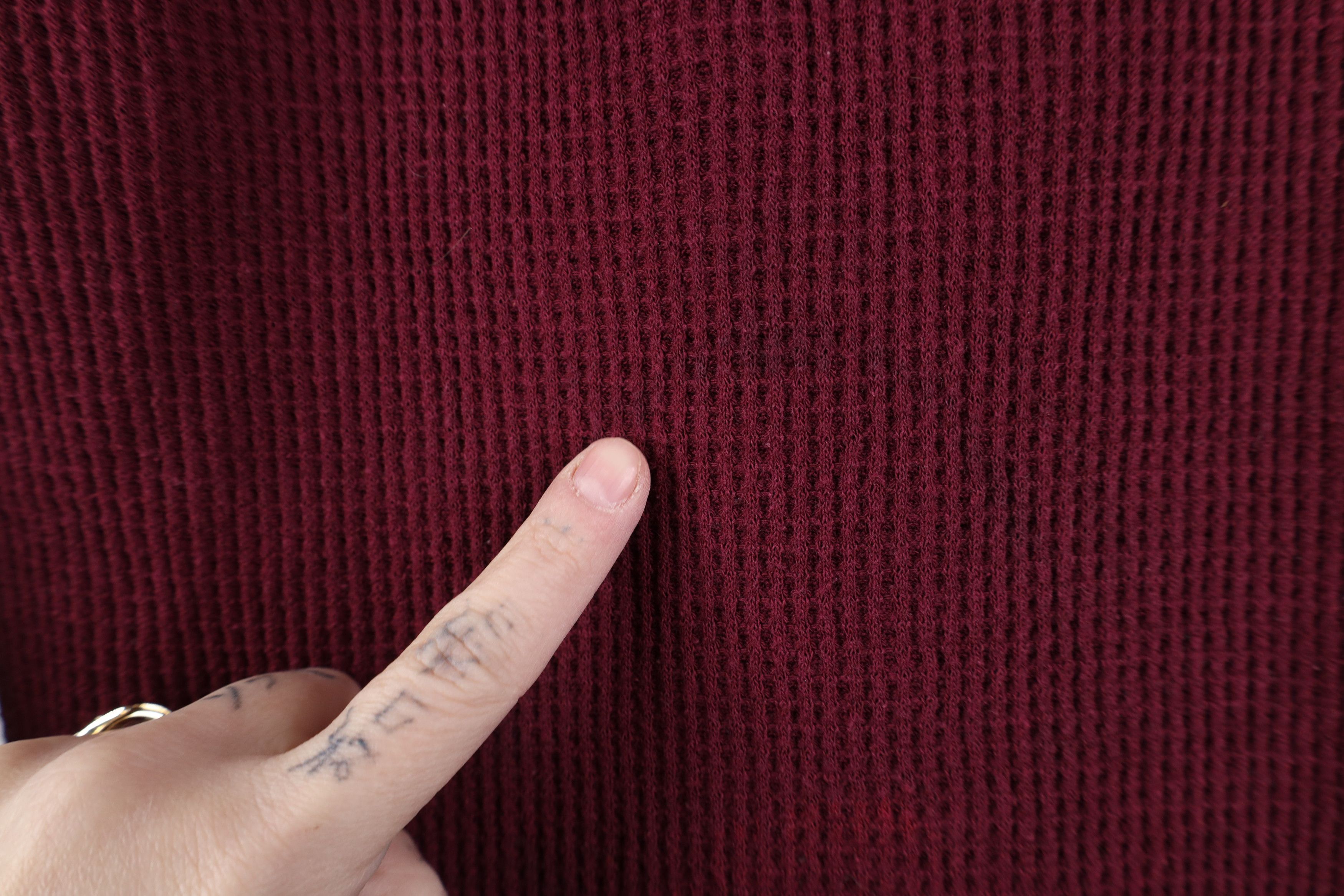 Vintage Vintage 70s Streetwear Waffle Knit Henley T-Shirt Red USA Size US L / EU 52-54 / 3 - 5 Thumbnail