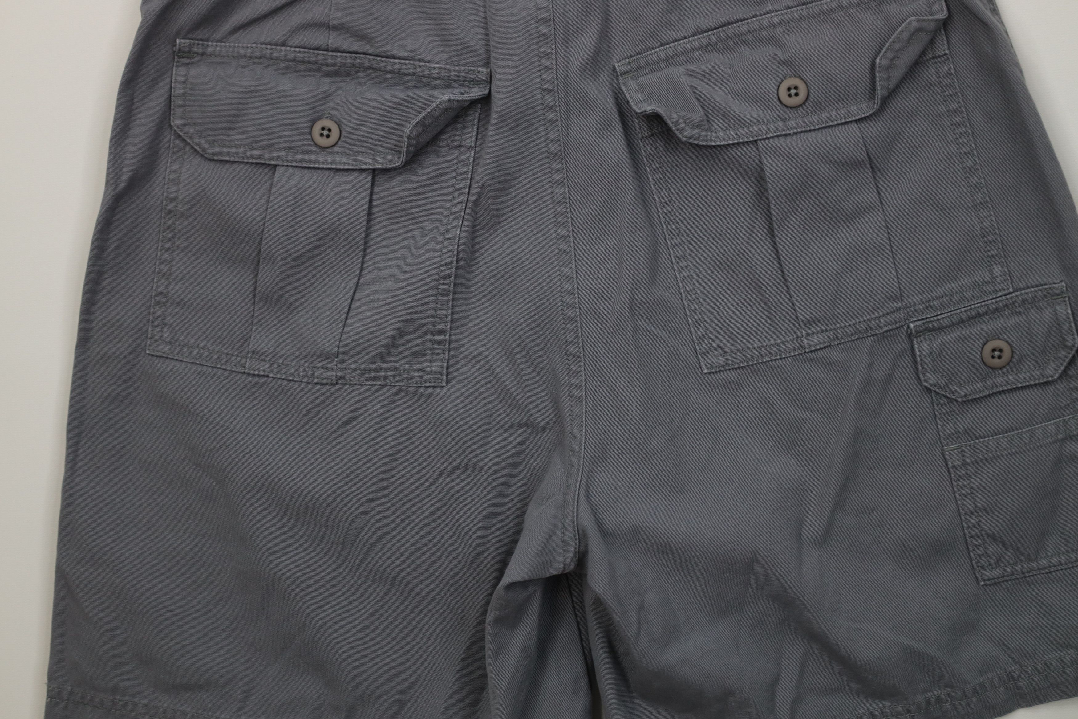 Cabelas Vintage Cabelas Above Knee 7 Pocket Cargo Trail Shorts Gray Size US 34 / EU 50 - 9 Thumbnail
