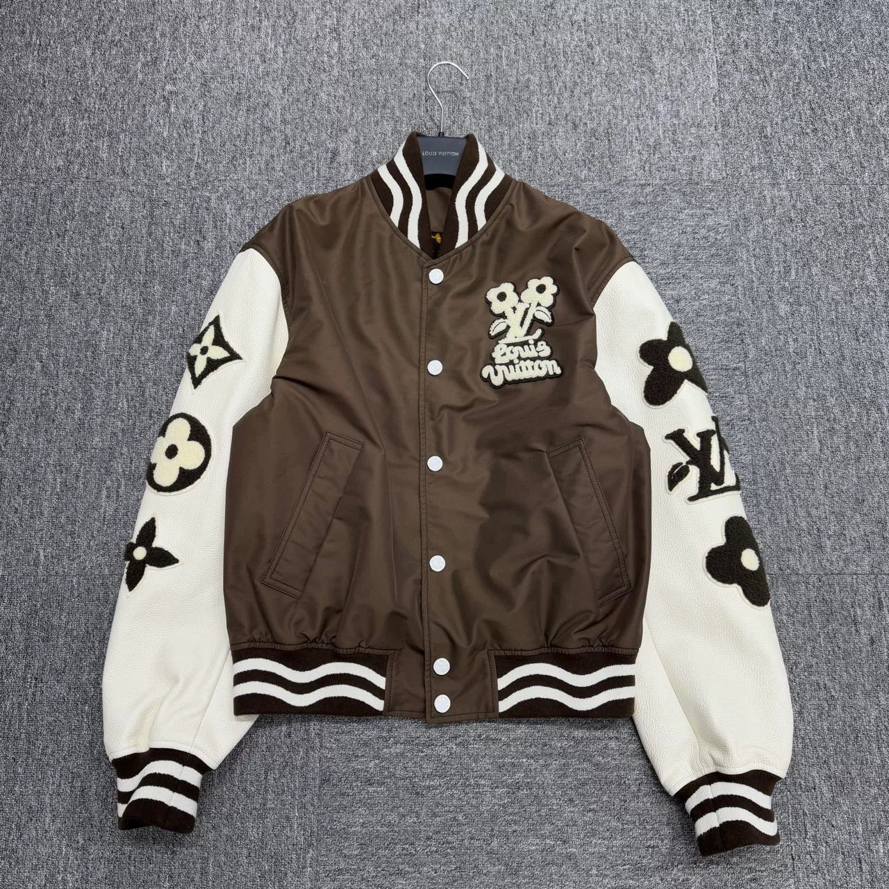 Louis Vuitton louis vuitton tyler varsity jacket for men Size US M / EU 48-50 / 2 - 1 Thumbnail