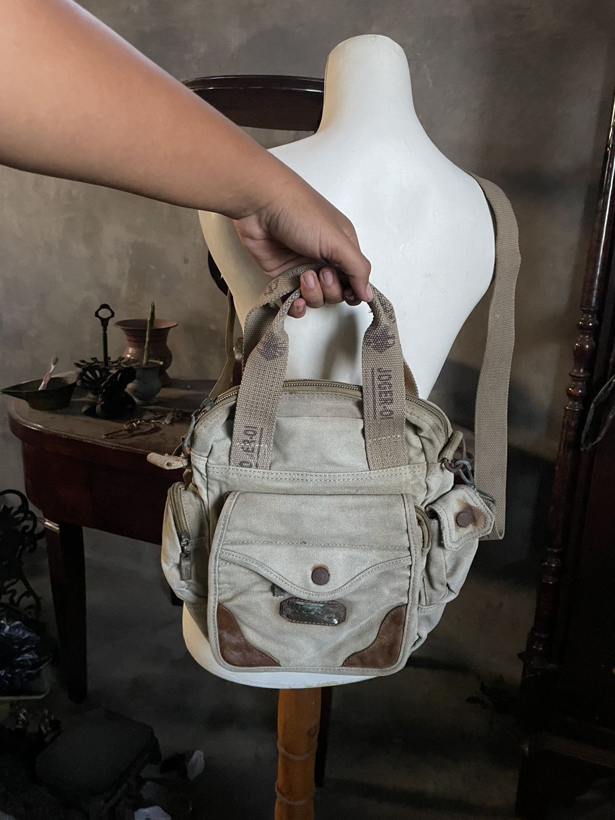 Japanese Brand Vintage Joger Slingbag Military Canvas Distressed Handbag Size ONE SIZE - 13 Thumbnail