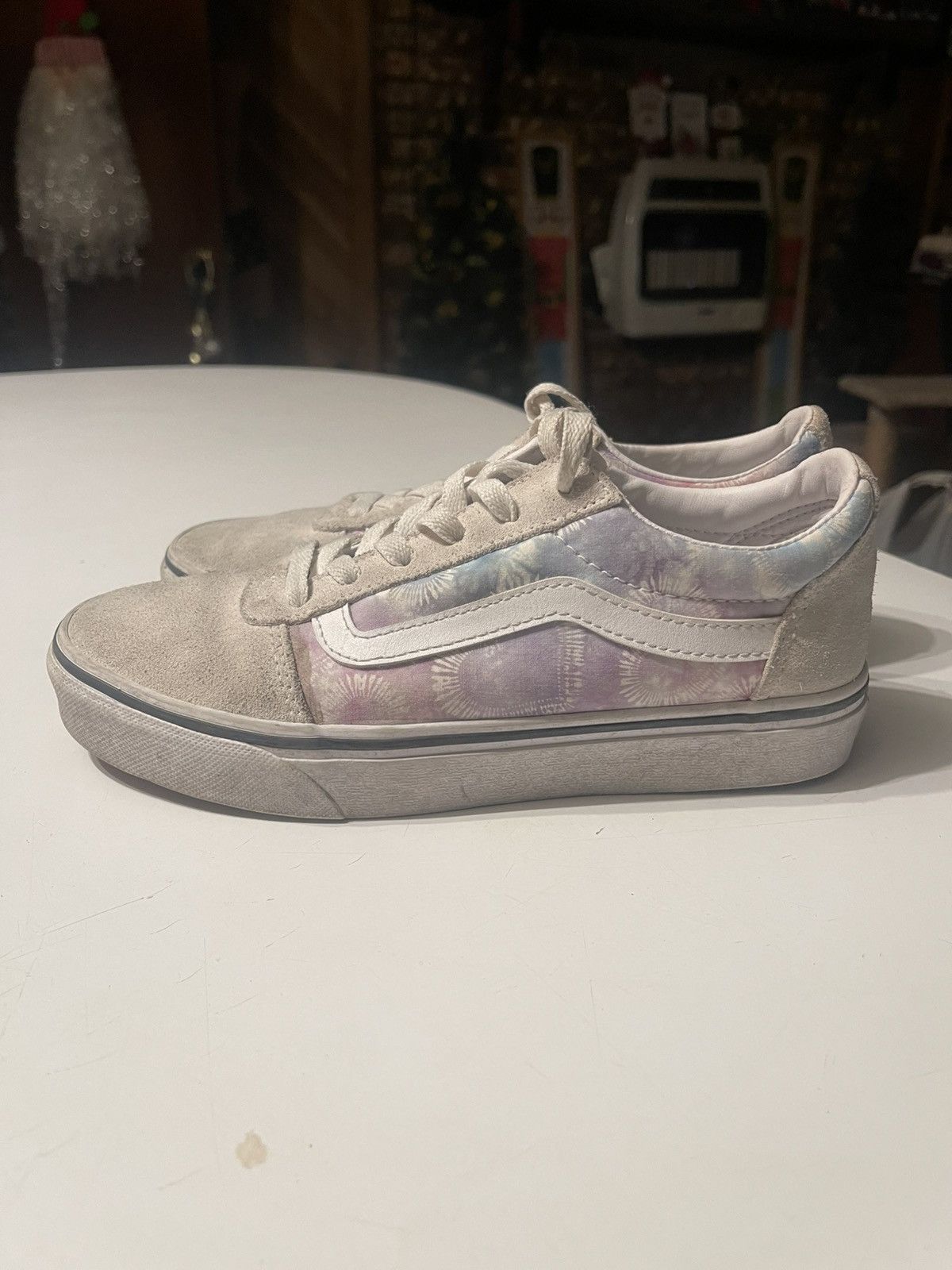 Vans Vans Ward Low Top Women’s Suede Heart Tie Dye Skater Shoes Size US 6.5 / IT 36.5 - 6 Thumbnail