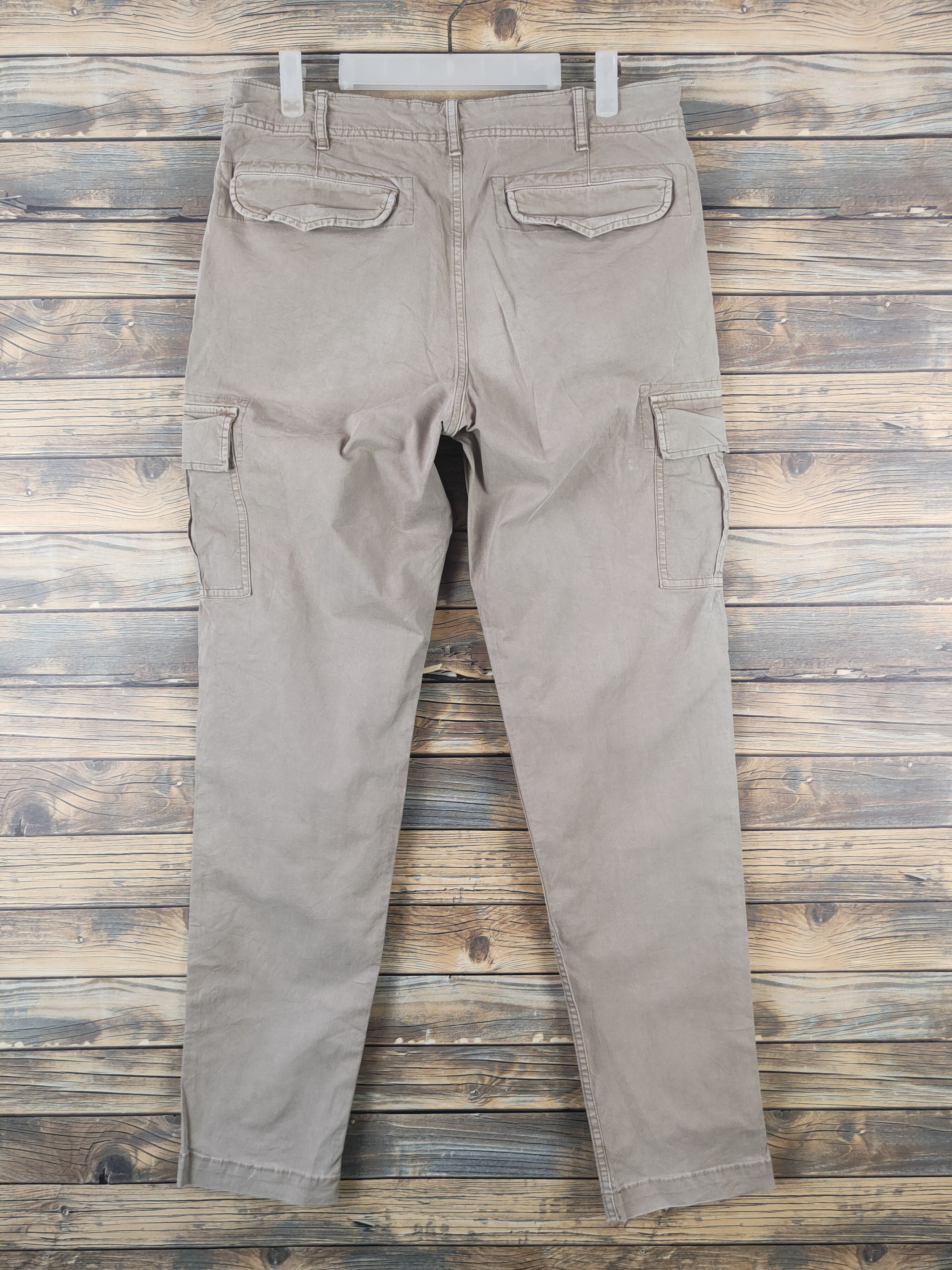 Japanese Brand DL Uniqlo Beige Multipocket Cargo Pants #46-244T Size US 33 - 7 Thumbnail
