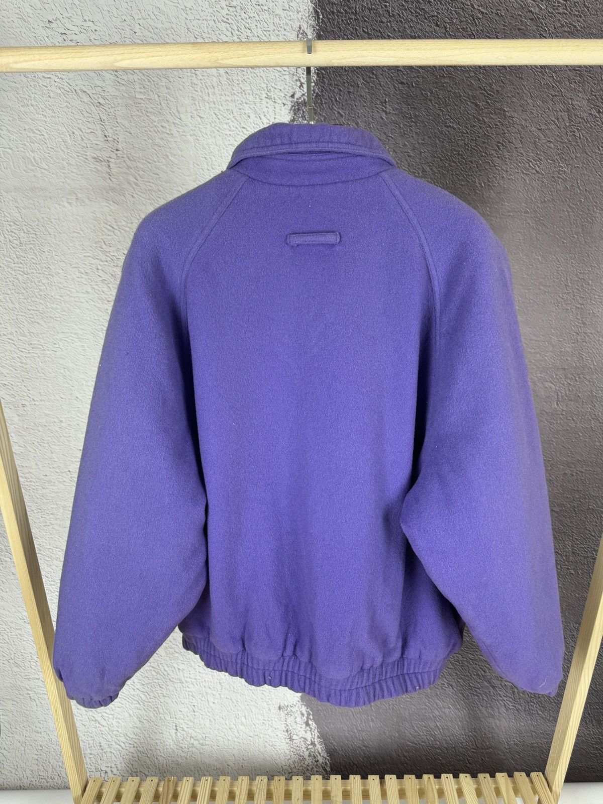 NBA Vintage 80s 90s Official NBA Garment L.A. Lakers bomber jckt Size US XXL / EU 58 / 5 - 9 Thumbnail