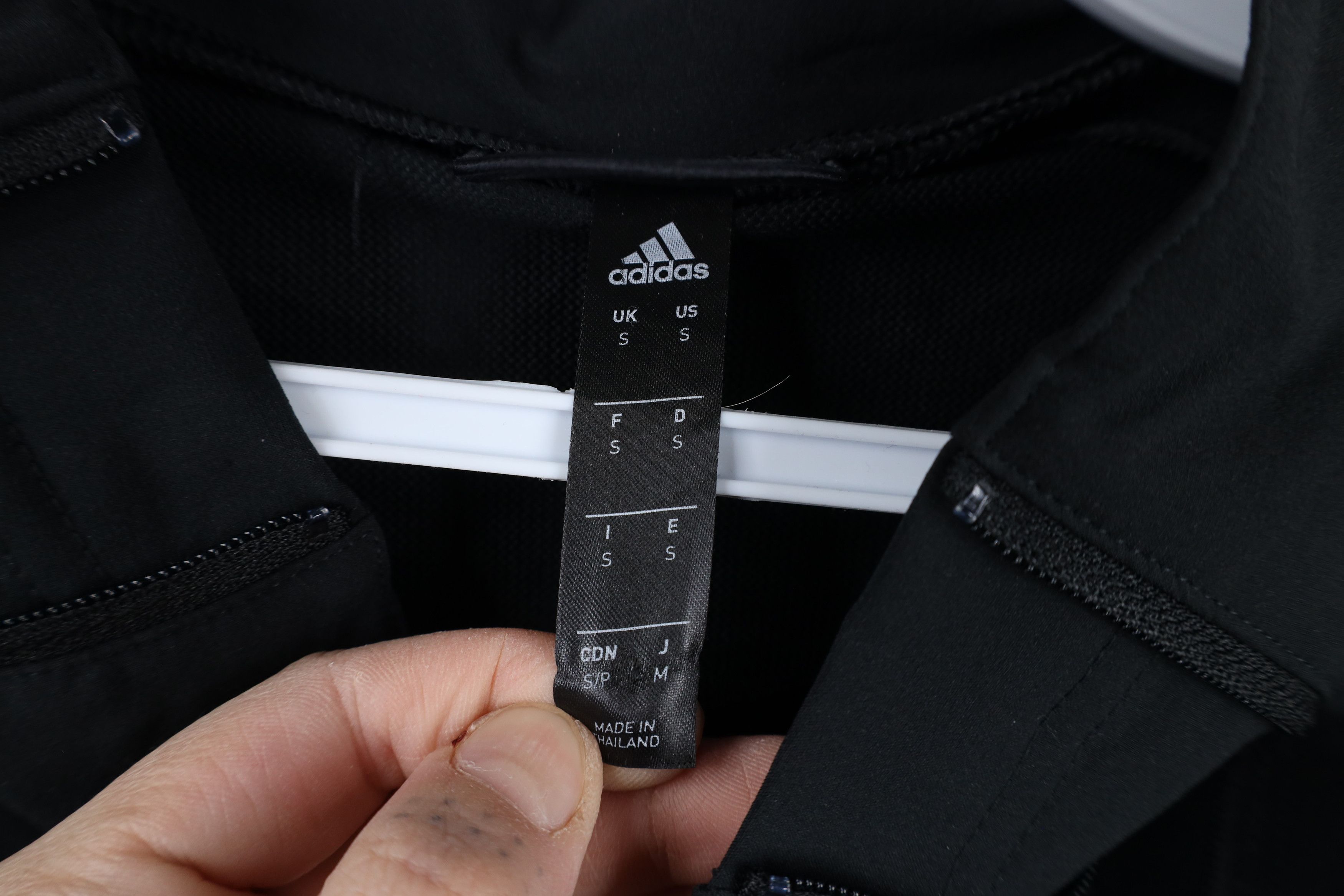 Adidas × Vintage Adidas Spell Team USA Volleyball Hooded Anorak Jacket Black Size US S / EU 44-46 / 1 - 9 Thumbnail