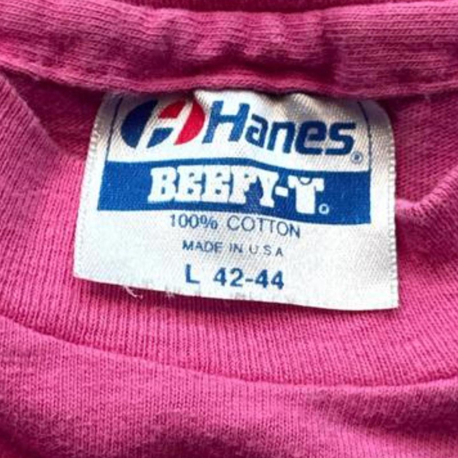 Hanes 80s pink graphic "Chile Dog" Tee Size US L / EU 52-54 / 3 - 7 Thumbnail
