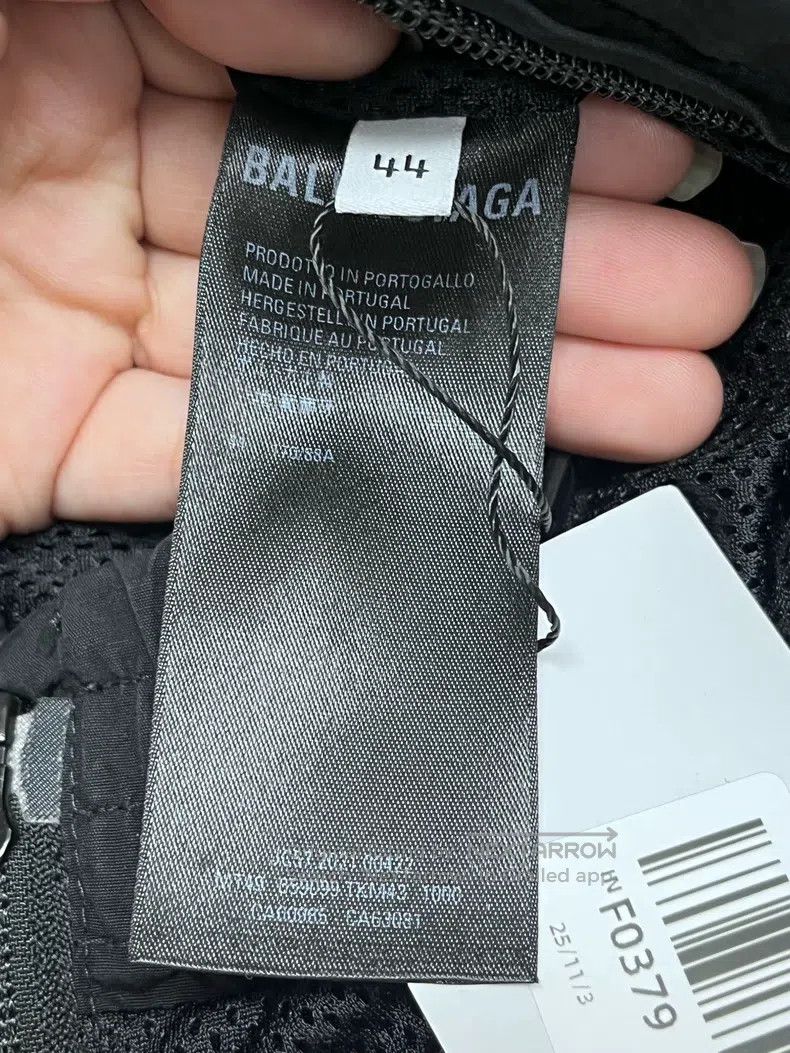 Balenciaga Balenciaga Logo Letter Jacket Size US S / EU 44-46 / 1 - 5 Thumbnail