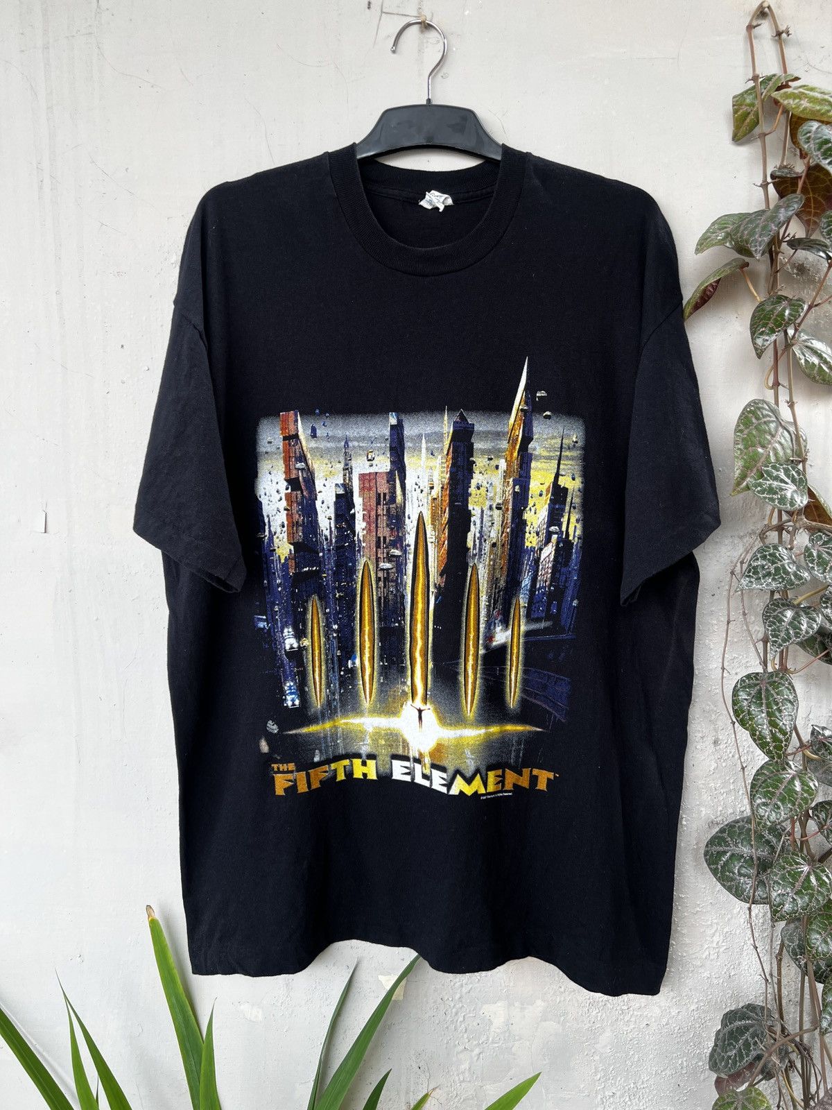 Vintage Vintage The Fifth Element Shirt 1997 | Grailed
