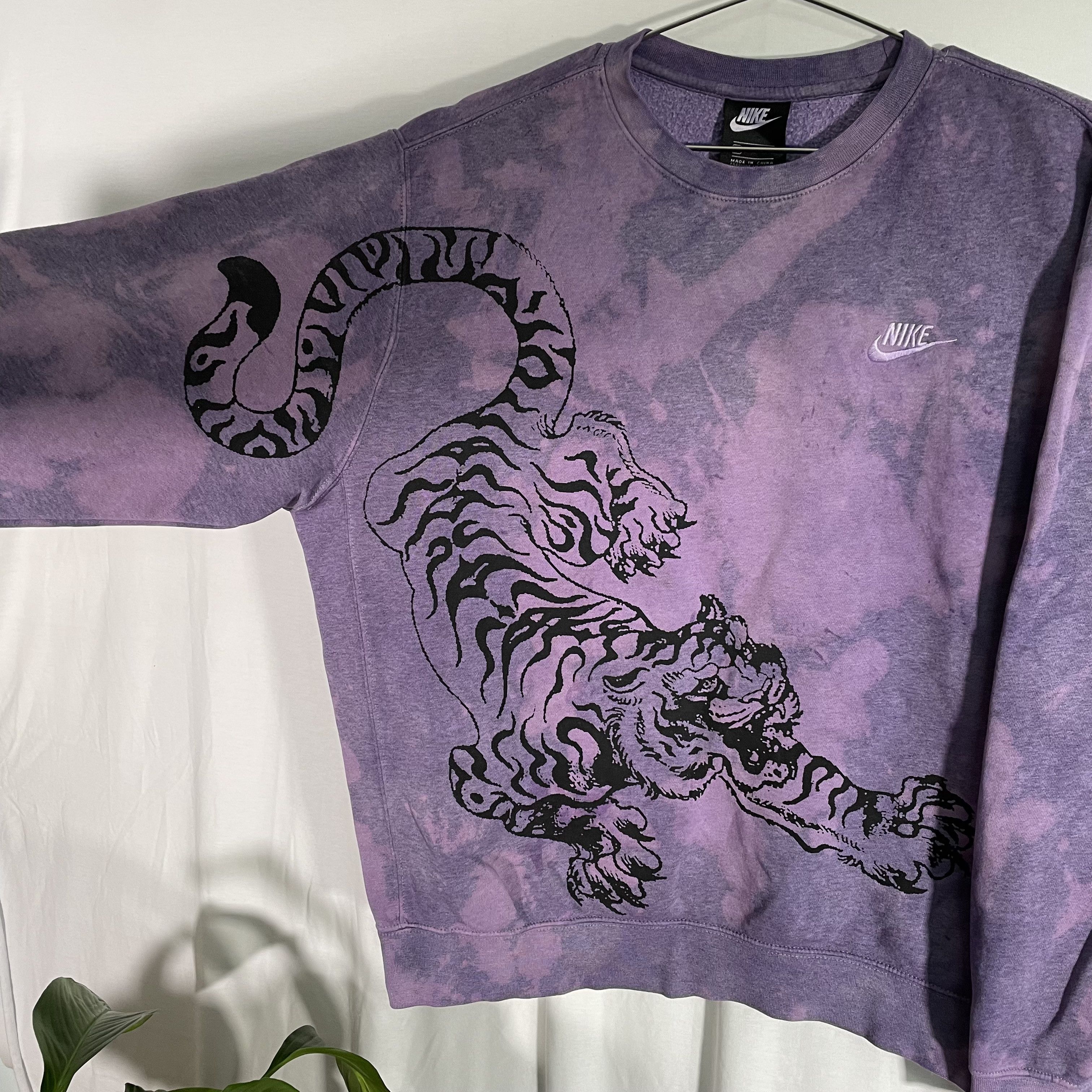 Nike Nike sweatshirt grunge alt rare y2k custom Tiger 1 of 1 Size US M / EU 48-50 / 2 - 4 Thumbnail
