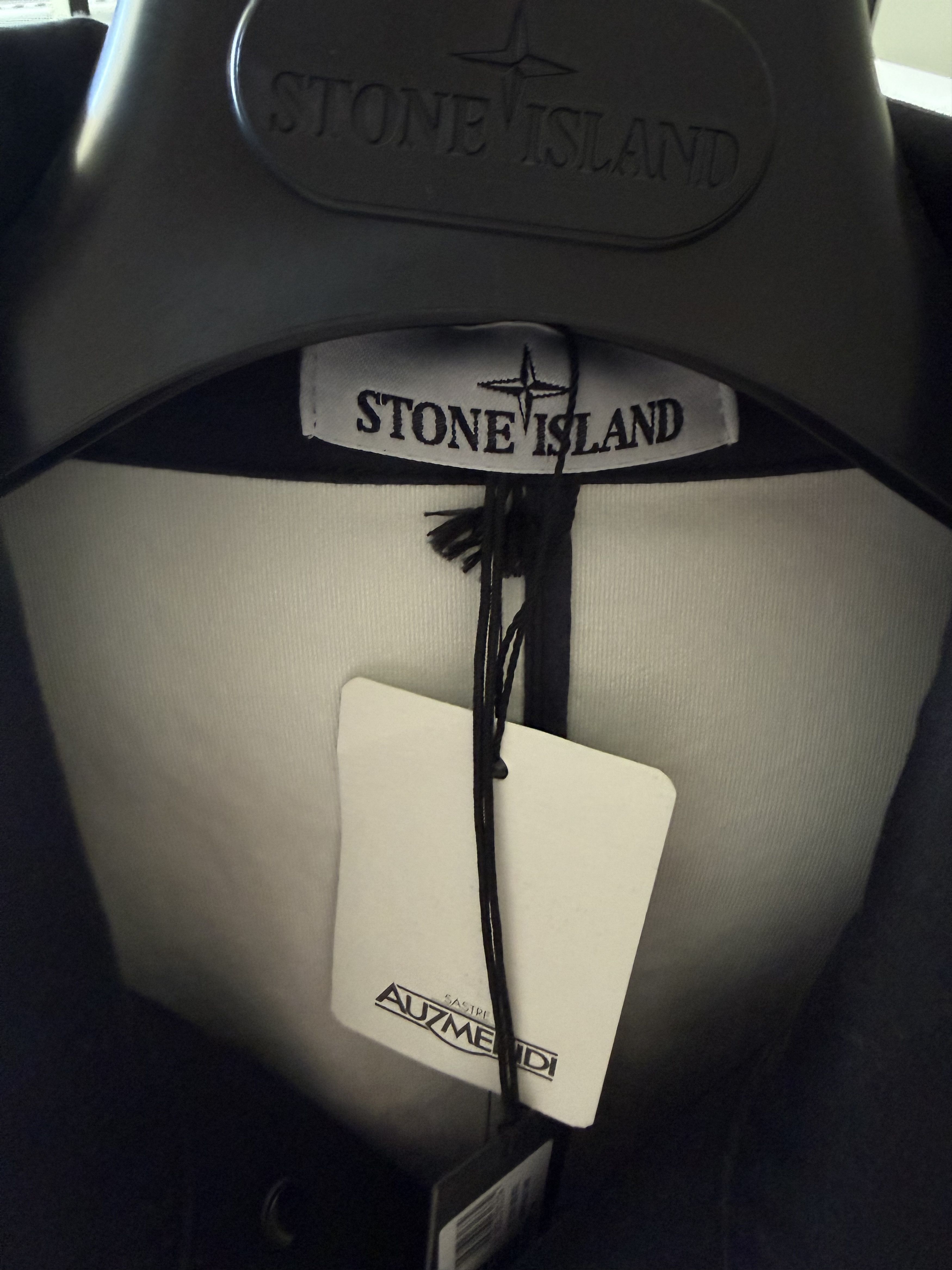 Stone Island STONE ISLAND COAT COMPAS BADGE Size US L / EU 52-54 / 3 - 4 Thumbnail