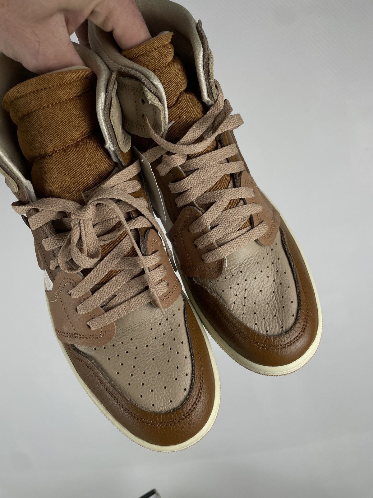 Nike NEW Air Jordan Leather 1 High Mm Legend Medium Brown Sneakers Shoes 39 Size US 5.5 / IT 35.5 - 13 Thumbnail