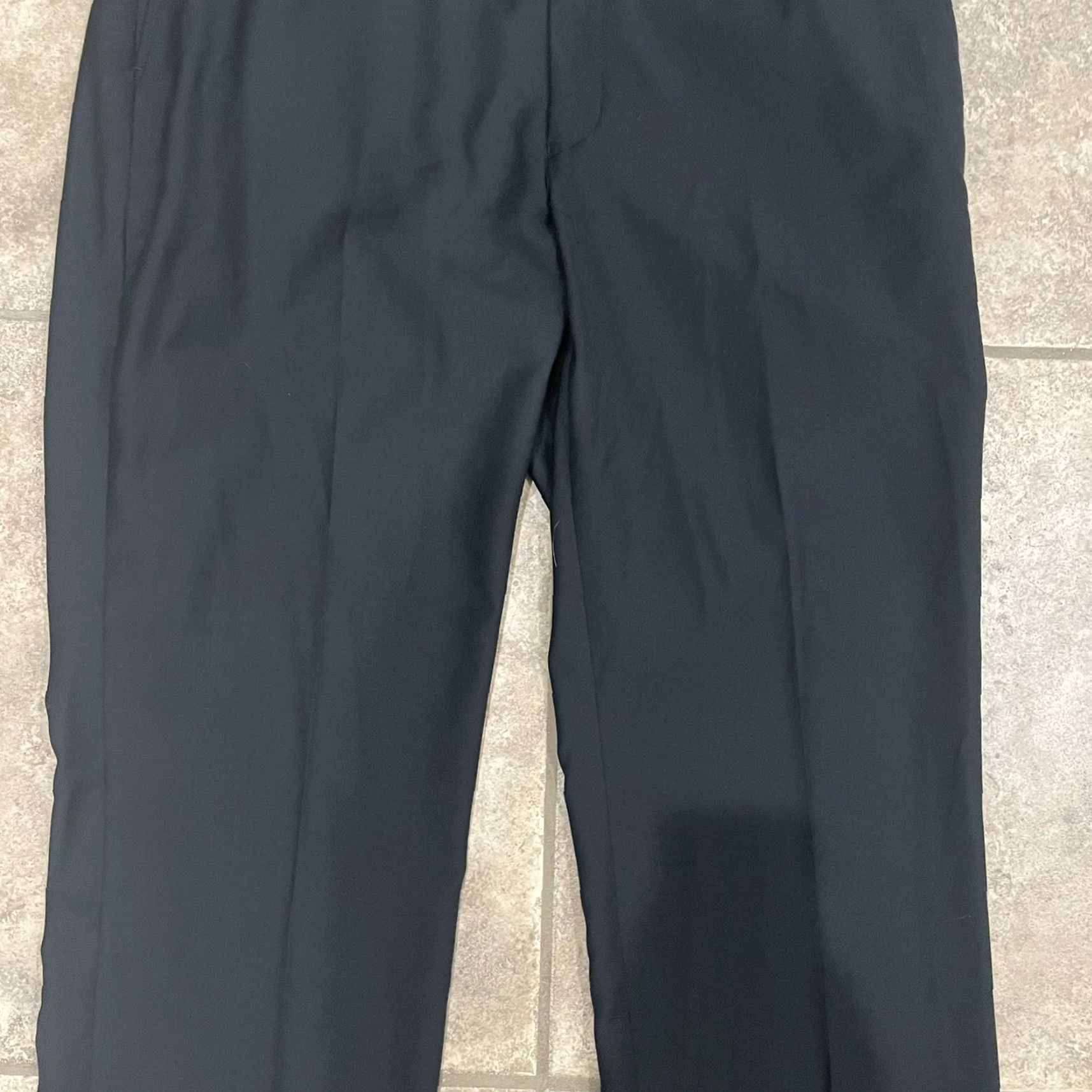 Vintage NWT Daniel Cremiuix Polyester Blend Black Work/Dress Pants Mens Size 40x32 - Dress Pants, Polyester Blend, Black, Men, 40/32, 19.5" Inseam Size US 40 / EU 56 - 3 Thumbnail