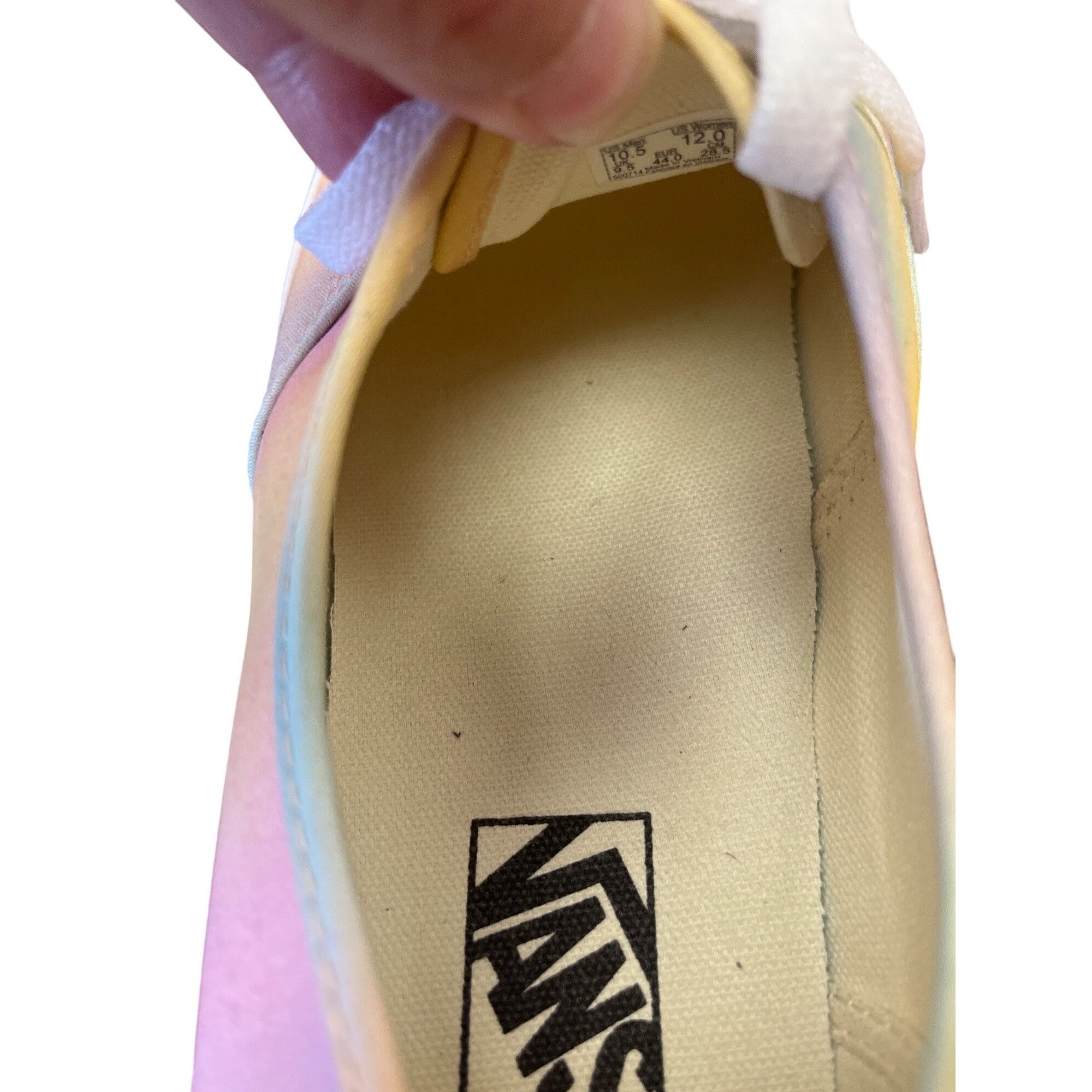 Vans Vans mens womans yellow pink low top sneakers sz 10.5m/12w S Size US 10.5 / EU 43-44 - 11 Thumbnail