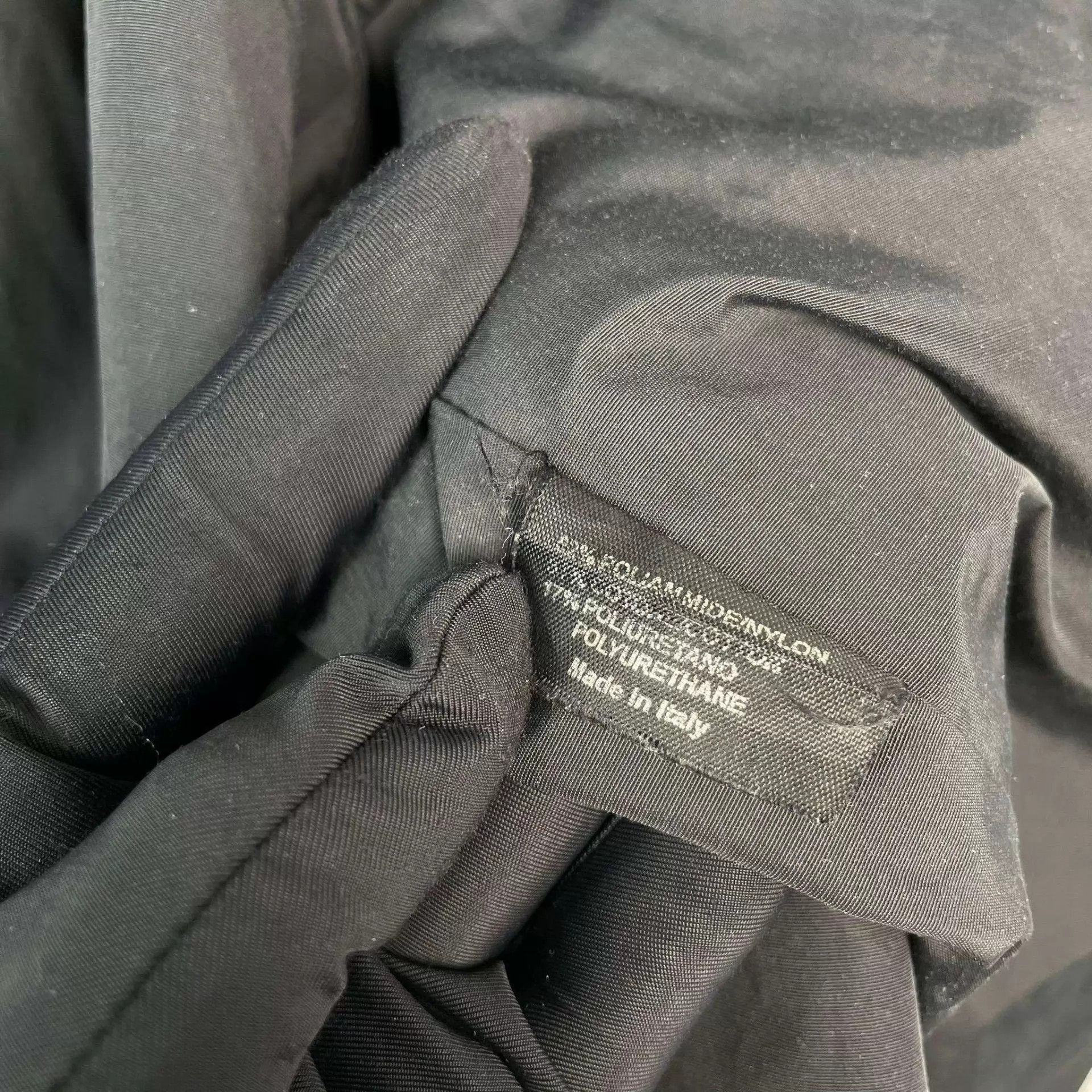 Gucci Gucci fiber shiny men's black 50 jacket Size US M / EU 48-50 / 2 - 5 Thumbnail